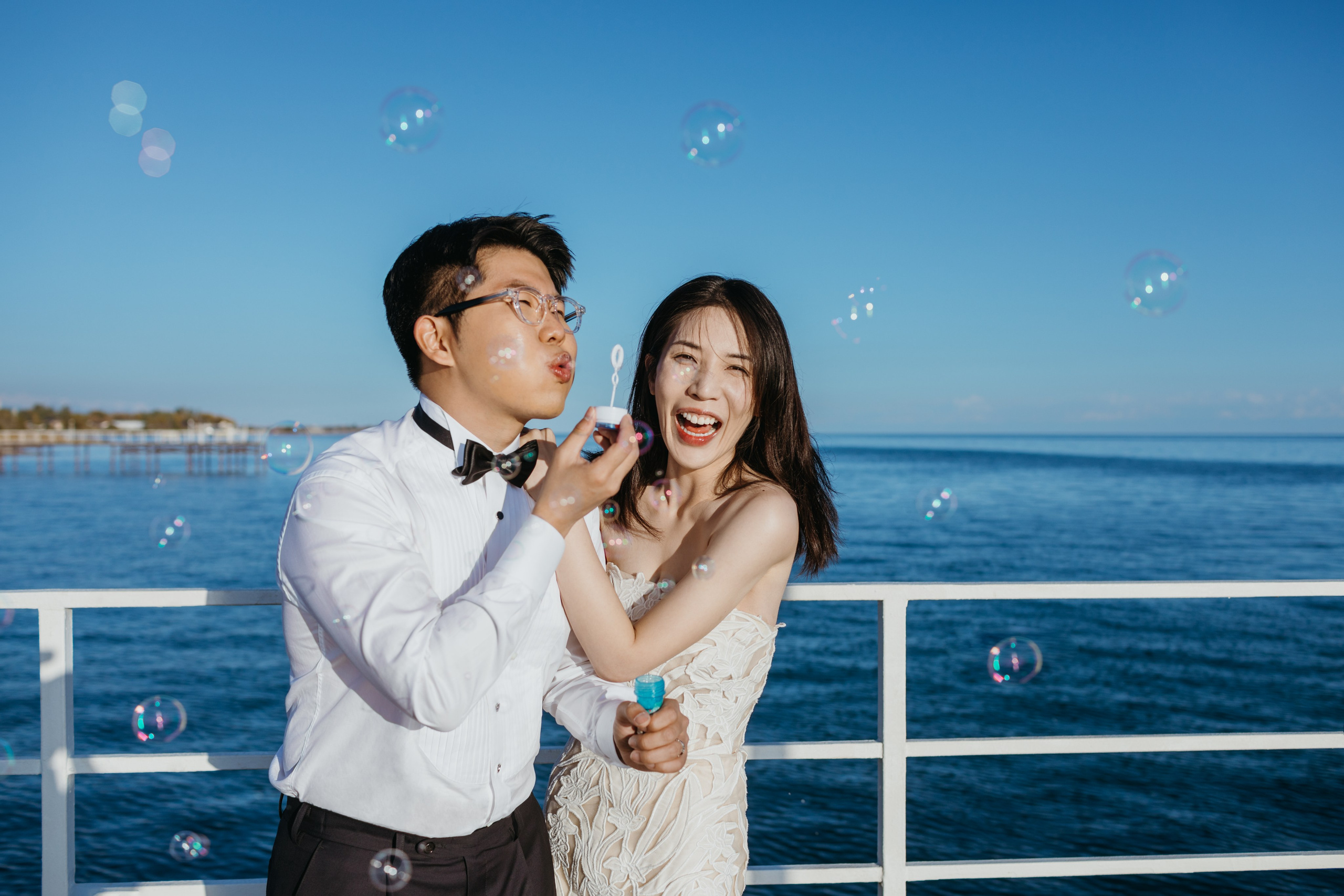 Чесан и Лиса (South Korea) — свадебная фотосессия на Иссык-Куле, пансионат “Каприз” | Chisun & Lisa — Issyk-Kul Lake wedding photos, Capriz. Фотограф в Бишкеке Оксана Шувалова