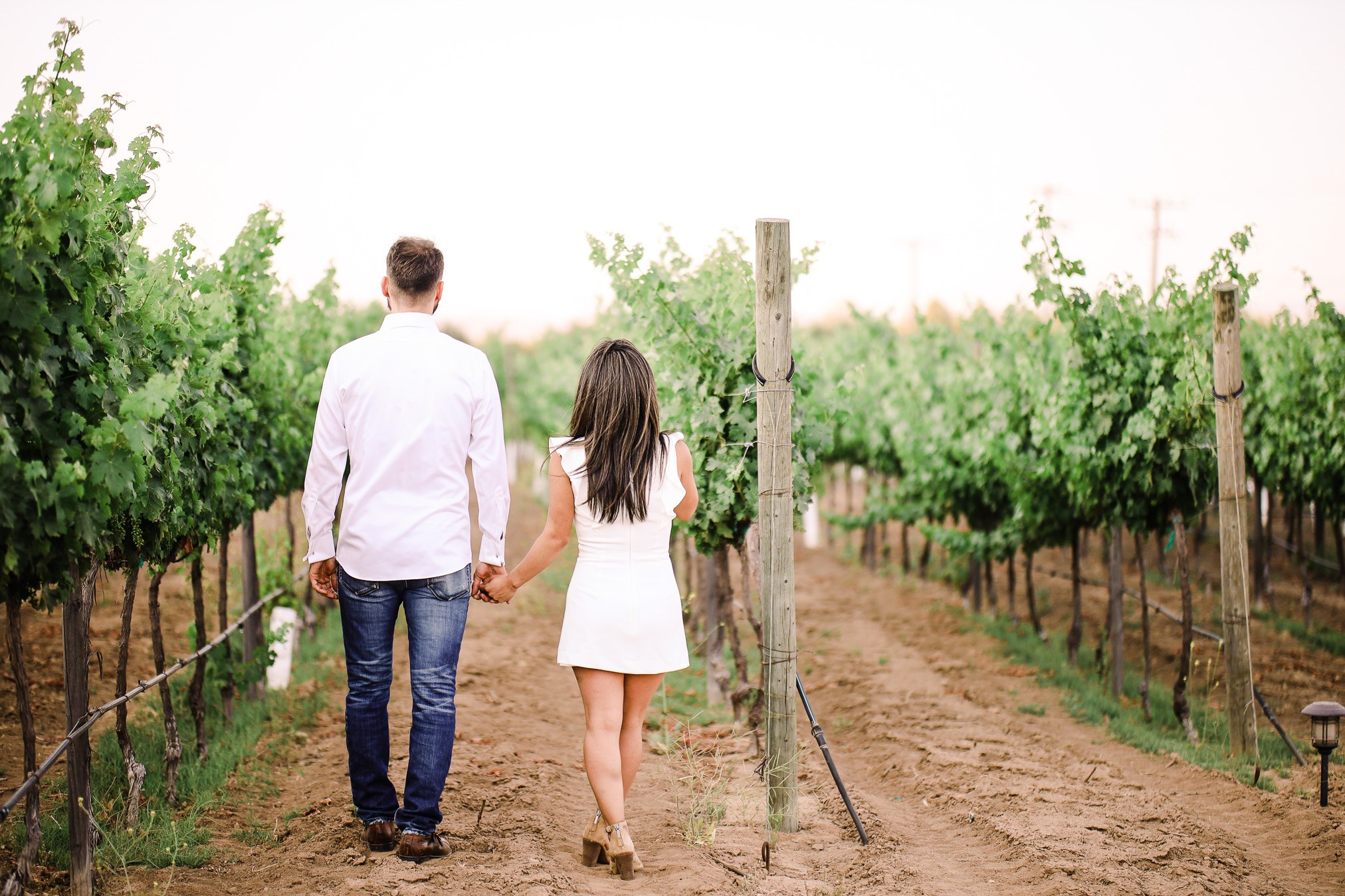 Hilo Negro Valle de Guadalupe Save The Date Ruth y Matt. Estudio de fotografia en Tijuana