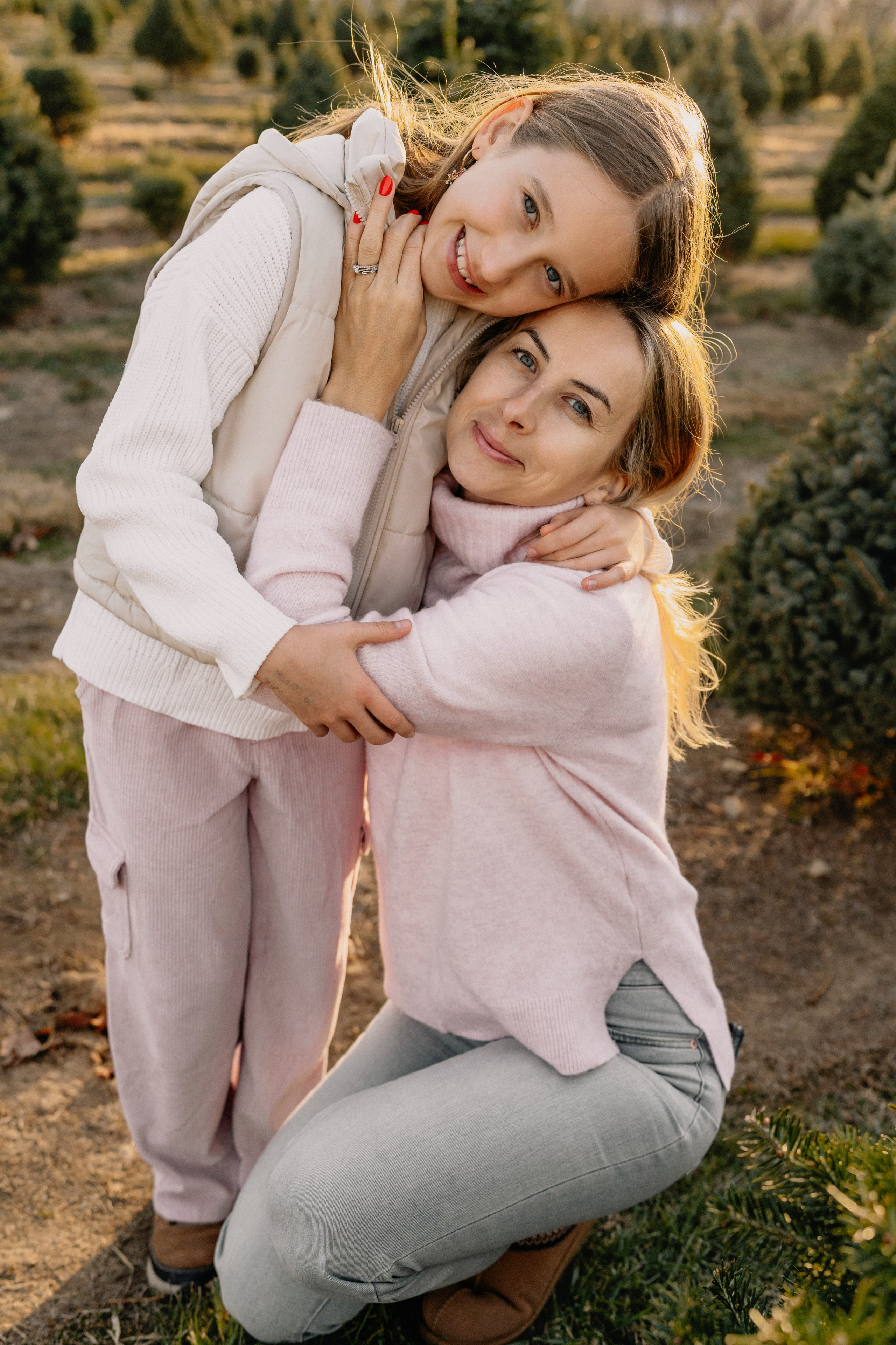 Christmas Farm Family Photoshoot – Magical Holiday Memories. Alisa Tant — Family and newborn photographer Bucks County, Montgomery county, Philadelphia, NJ