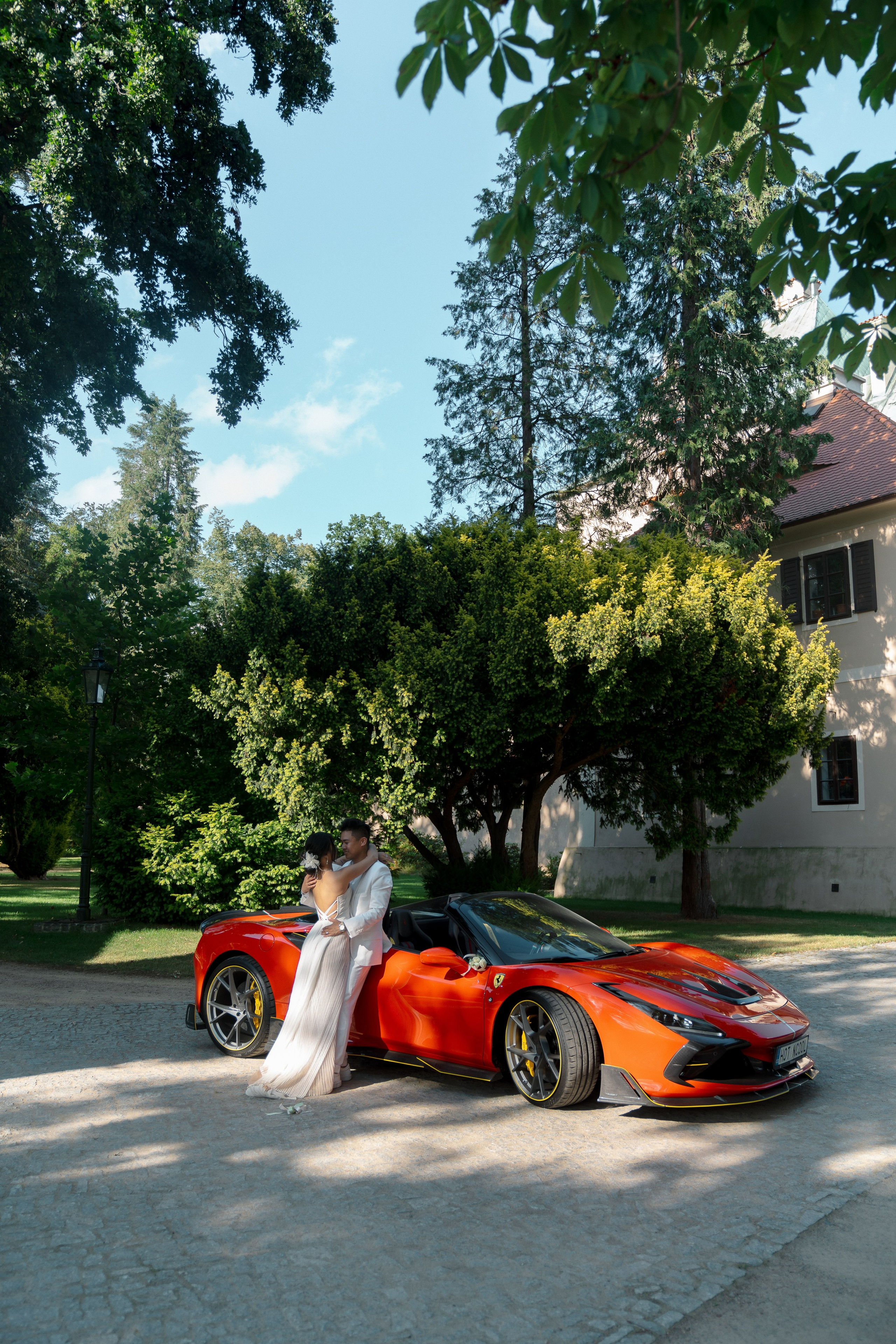 Grand Asian Wedding at a Castle | RAW Studio — Wedding Photography Europe. Raw Studio: Capturing Elegant weddings accross Europe