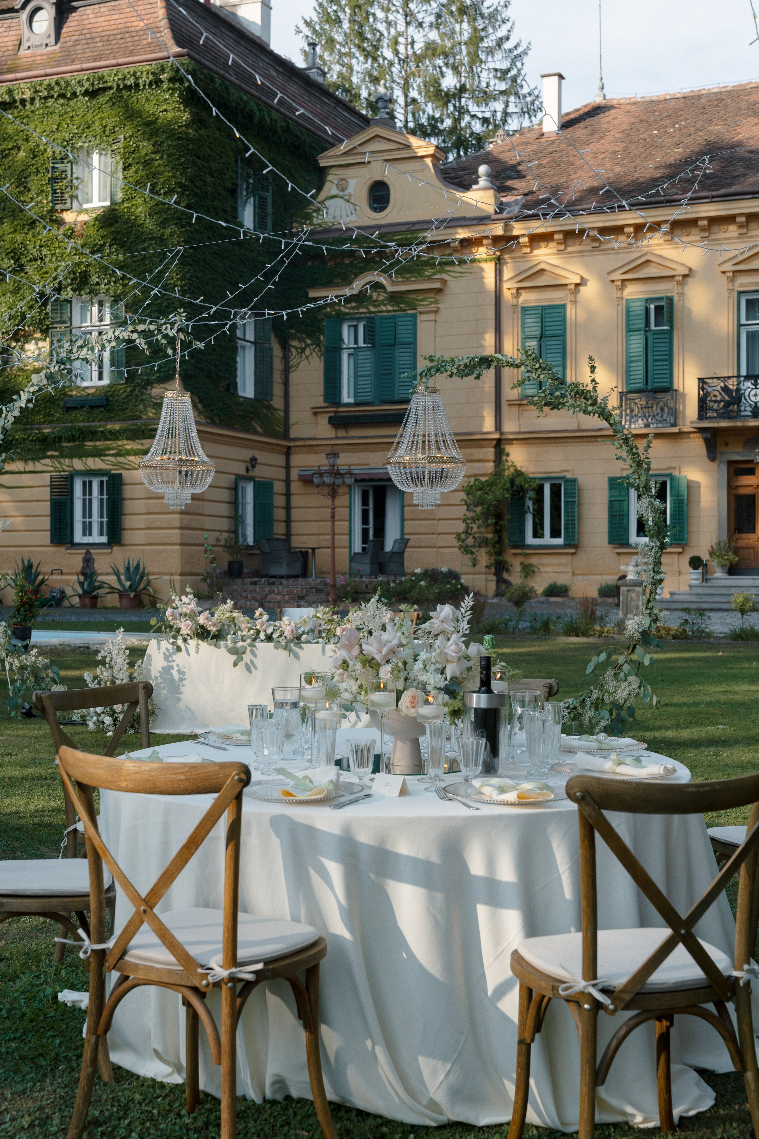 Elegant Outdoor Wedding at Palais Kneissl | RAW Studio Photography. Raw Studio: Capturing Elegant weddings accross Europe