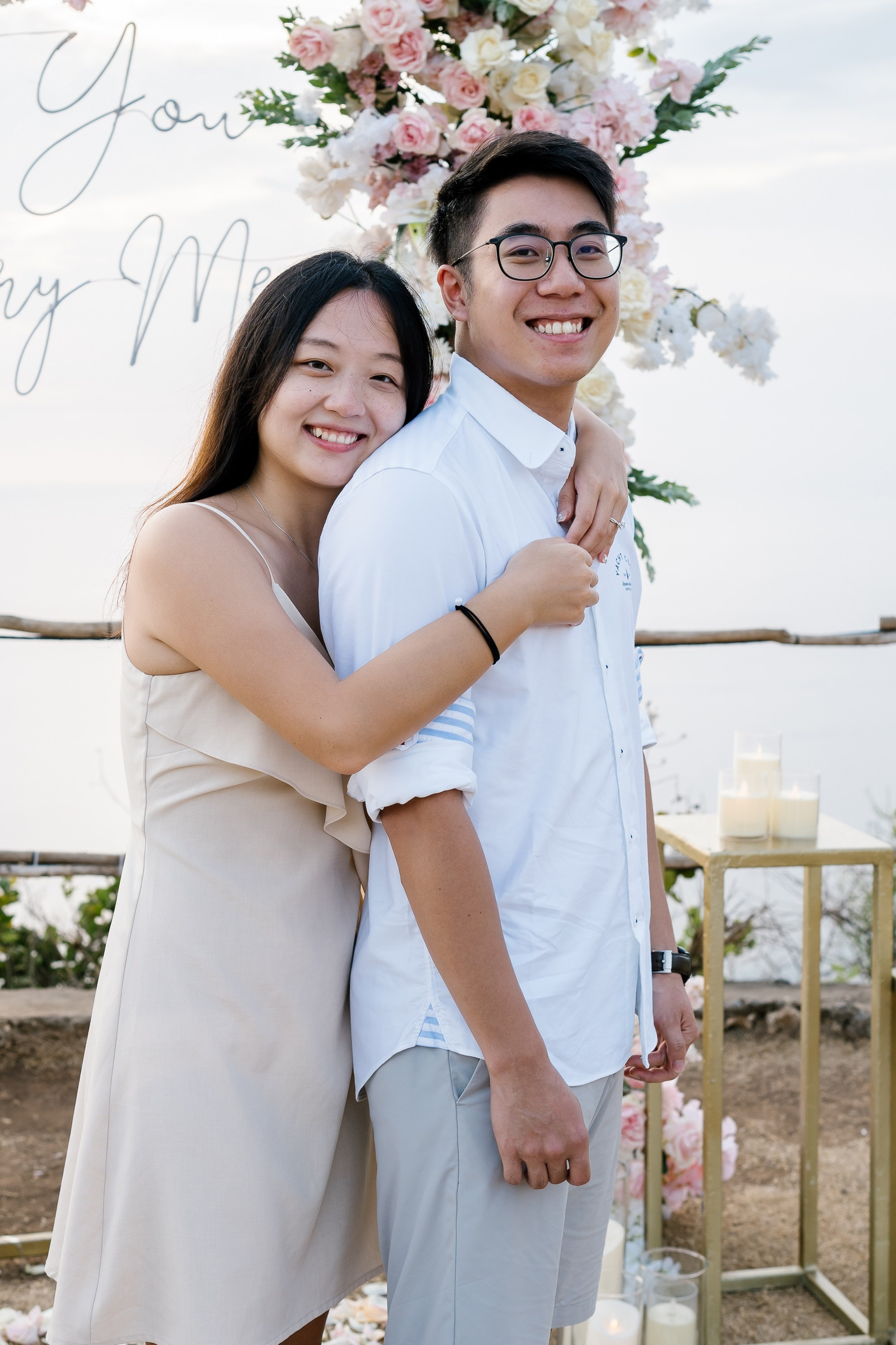 SECRET MARRIAGE PROPOSAL. Female Photographer in Bali