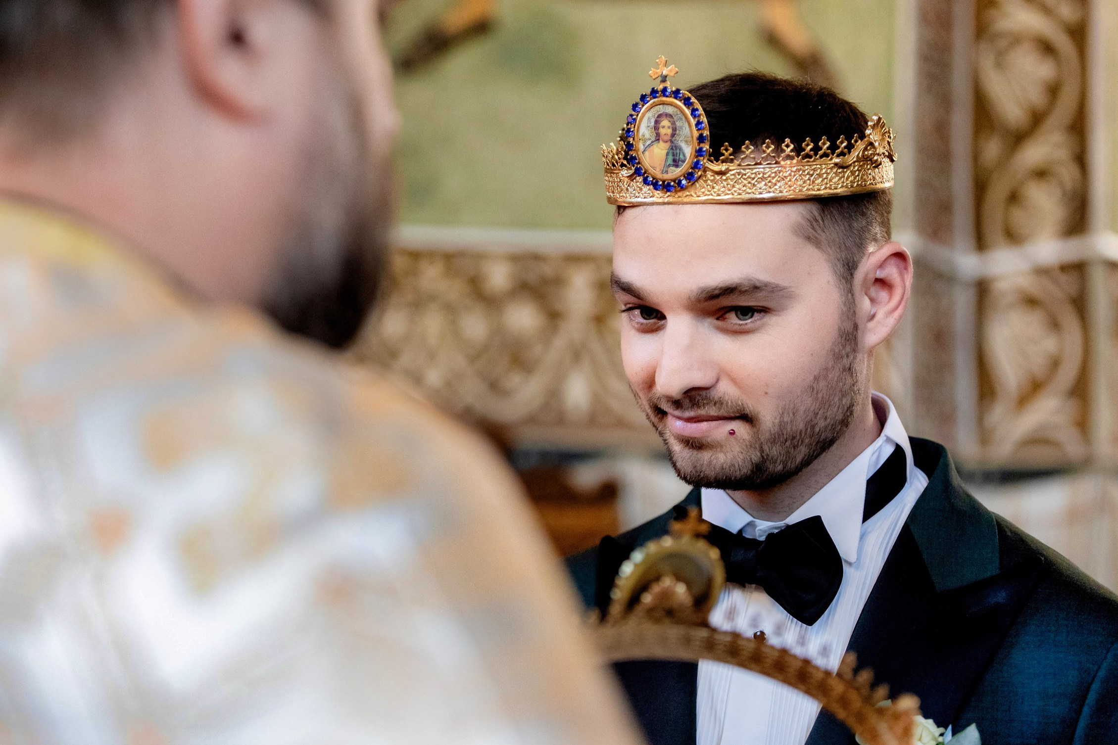 - nunta--fotograf-profesionist-botosani - fotografie-nunta-romantica - imagini-nunta-in-natura-alin-chirila-fotograf - fotografii-cuplu-indragostit-nunta-botosani - sedinta-foto-miri-andrei-iustina-alinofotostudio - amintiri-din-nunta-realizate-de-fotograf-profesionist - povestea-nuntii-andrei-si-iustina-in-imagini-alinofotostudio-fotograf evenimente- evenimente Botoșani -fotograf Suceava - fotograf Iași- servicii foto. servicii foto Botoșani. servicii foto video Botoșani. fotograf nunta. fotograf evenimente. fotograf nunta Botoșani. Alin chirila. Alin chirila fotograf. Alinofotostudio.- servicii foto. servicii foto Botoșani. servicii foto video Botoșani. fotograf nunta. fotograf evenimente. fotograf nunta Botoșani. Alin chirila. Alin chirila fotograf. Alinofotostudio.fotograf stare civilă,poze stare civilă,album foto stare civilă,servicii foto suceava,fotograf evenimente suceava,fotograf nuntă suceava,poze cununie civilă,ședință foto stare civilă,sesiune foto suceava,fotograf profesionist suceava,fotograf botosani,stare civila botosani,alinofotostudio,alin chirila fotograf.servicii foto. servicii foto Botoșani. servicii foto video Botoșani. fotograf nunta. fotograf evenimente. fotograf nunta Botoșani. Alin chirila. Alin chirila fotograf. Alinofotostudio.fotograf stare civilă,poze stare civilă,album foto stare civilă,servicii foto suceava,fotograf evenimente suceava,fotograf nuntă suceava,poze cununie civilă,ședință foto stare civilă,sesiune foto suceava,fotograf profesionist suceava,fotograf botosani,stare civila povestitor prin fotografiebotosani,alinofotostudio,alin chirila fotograf,servicii foto. servicii foto Botoșani. servicii foto video Botoșani. fotograf nunta. fotograf evenimente. fotograf nunta Botoșani. Alin chirila. Alin chirila fotograf. Alinofotostudio.fotograf stare civilă,poze stare civilă,album foto stare civilă,servicii foto suceava,fotograf evenimente suceava,fotograf nuntă suceava,poze cununie civilă,ședință foto stare civilă,sesiune foto suceava,fotograf profesionist suceava,fotograf botosani,stare civila botosani,alinofotostudio,alin chirila fotograf,cununie religioasă botoșani,andreea și neculai,capela militară botoșani,foto conacul zăicești,fotograf nuntă botoșani,fotograf cununie religioasă,foto evenimente botoșani,poze cununie capela militară,ședință foto zăicești,fotograf profesionist botoșaniMire și mireasă – Sergiu & Liliana – ziua nunții, 2024 - Emoții în ziua nunții – Sergiu și Liliana - Dansul mirilor – fotografie artistică nuntă 2024 - Sedinta foto romantică în natură – Sergiu & Liliana - Rochia de mireasă și detalii de nuntă elegan-Album de cununie civilă Florin și Anda – Fotografii profesionale realizate de Alin Chirilă în Botoșani -fotograf prin fotografie-Ședință foto Trash the Dress pe muntele Rarău cu Iulian și Iuliana – fotografie de cuplu, natură montană, emoție autentică surprinsă de Alin Chirilă, povestitor prin fotografie.- "Iulian și Iuliana pe crestele Rarăului – fotografie Trash the Dress în natură" - "Cuplu îmbrățișat la apus pe muntele Rarău – ședință foto după nuntă" - "Rochie de mireasă în vânt pe munte – Trash the Dress Rarău-1. Iulian și Iuliana pe muntele Rarău – ședință foto Trash the Dress în natură, cu peisaj montan spectaculos 2. Cuplu în îmbrățișare pe Rarău – emoție autentică surprinsă după nuntă 3. Rochie de mireasă în bătaia vântului – fotografie artistică Trash the Dress în munți 4. Mire și mireasă privind spre orizont – dragoste și libertate pe muntele Rarău 5. Iuliana zâmbind în rochia de mireasă – portret în natură, Trash the Dress 6. Iulian ținându-și mireasa de mână – ședință foto romantică pe munte 7. Detaliu cu rochia pe stâncă – estetică naturală Trash the Dress Rarău 8. Cuplu în mers pe poteca Rarăului – fotografie simbolică de după nuntă 9. Apus de soare pe Rarău în spatele mirilor – imagine de poveste Trash the Dress 10. Iulian și Iuliana râzând împreună – momente autentice surprinse de Alin Chirilă, povestitor prin fotografie