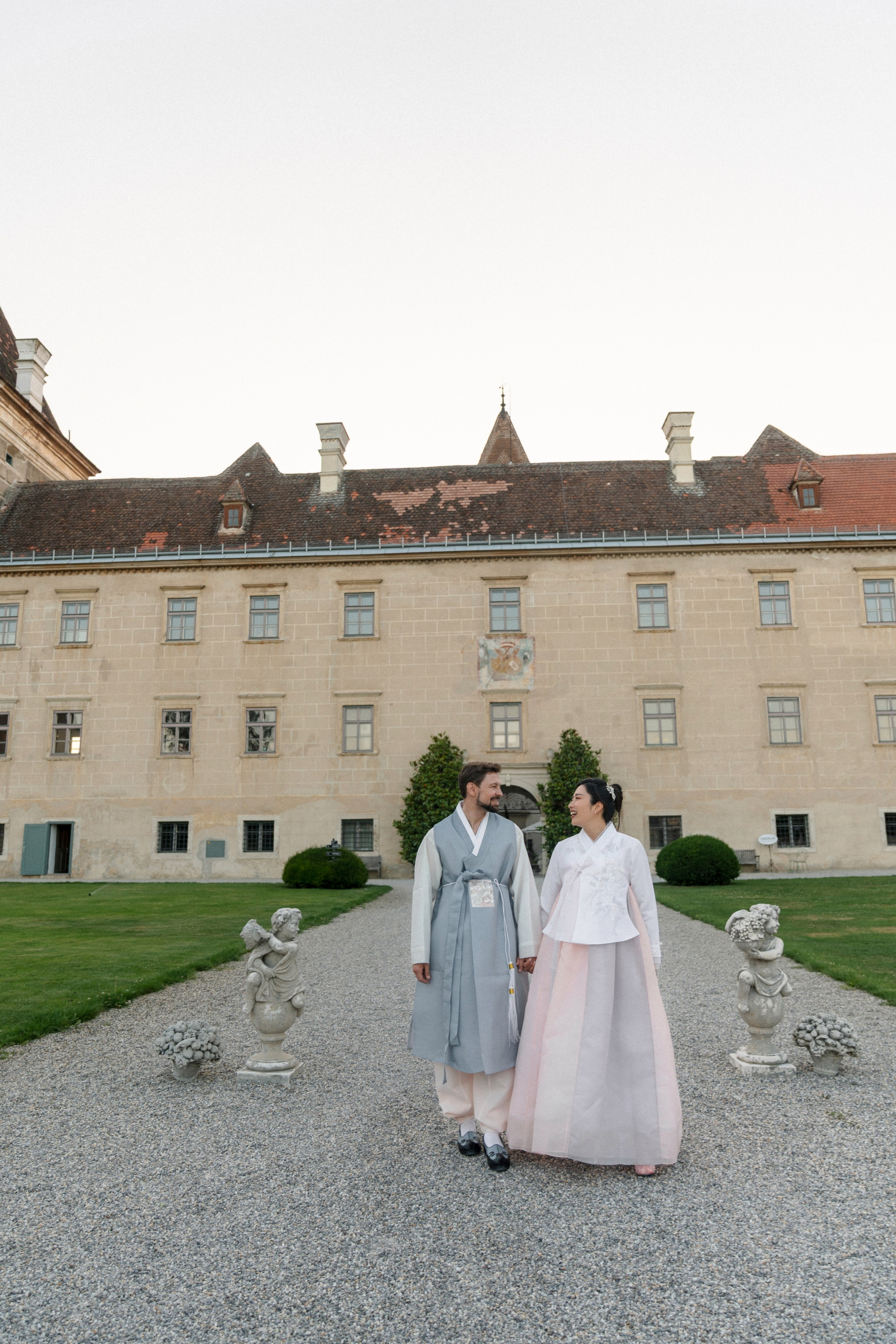 Susan & George · Wedding at Schloss Walpersdorf. Raw Studio: Capturing Elegant weddings accross Europe