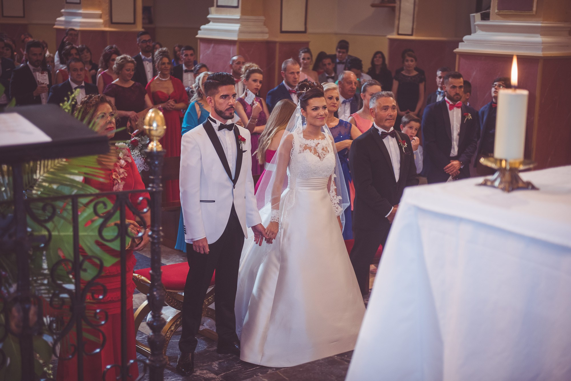 Boda de Héctor y Sheila · Templo del Salvador, Requena · Javier Poveda