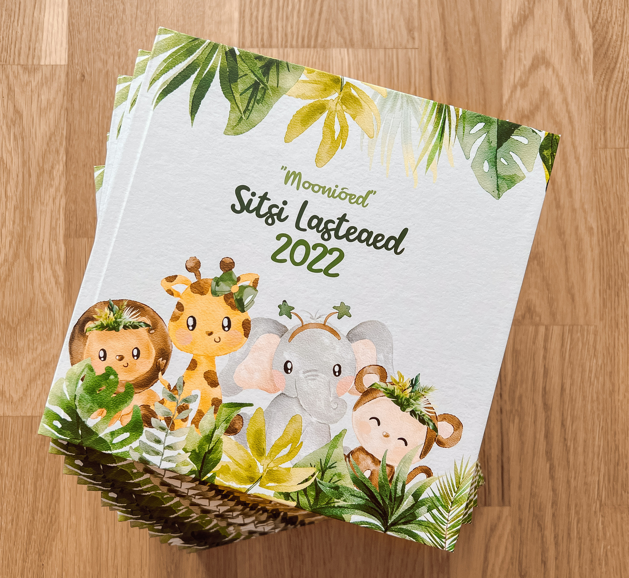 Детский дизайн выпускного альбома сафари животные, фотограф в таллинне