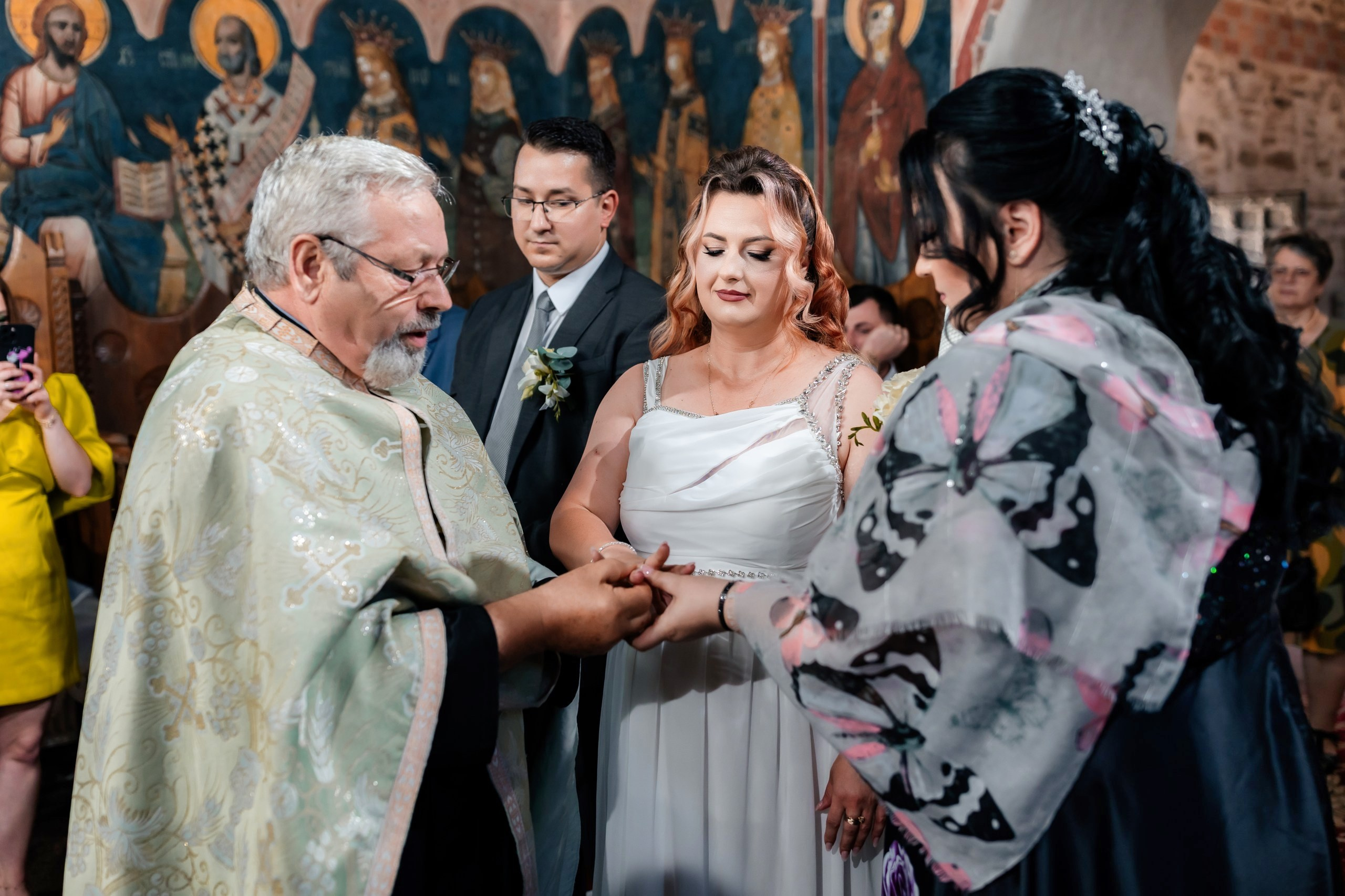 • fotograf cununie religioasă Dorohoi Alexandru și Otilia în biserică • fotograf cununie religioasă Dorohoi moment emoționant schimb de priviri • fotograf cununie religioasă Dorohoi mirii în timpul slujbei • fotograf cununie religioasă Dorohoi cadre naturale din biserică • fotograf cununie religioasă Dorohoi binecuvântarea mirilor • fotograf stare civilă Botoșani Alexandru și Otilia spun DA • fotograf stare civilă Botoșani moment semnare acte oficiale • fotograf stare civilă Botoșani emoții la ieșirea din primărie • fotograf stare civilă Botoșani cadre cu mirii și invitații • fotograf stare civilă Botoșani fotografii naturale și autentice • fotograf nuntă Botoșani ședință foto Alexandru și Otilia • fotograf nuntă Dorohoi cadre romantice ședință foto miri • fotograf nuntă Botoșani portrete elegante miri • fotograf nuntă Dorohoi cadre naturale în lumină caldă • fotograf nuntă Botoșani ședință foto în aer liber • fotograf nuntă Botoșani petrecere dans și distracție • fotograf nuntă Dorohoi momente spontane la petrecere • fotograf nuntă Botoșani invitați pe ringul de dans • fotograf nuntă Dorohoi cadre dinamice de la petrecere • fotograf nuntă Botoșani atmosferă vibrantă și emoții reale • Alin Chirilă fotograf surprinde emoțiile mirilor Alexandru și Otilia • Alin Chirilă fotograf cadre naturale și autentice de nuntă • Alin Chirilă fotograf poveste de dragoste spusă prin imagini • Alin Chirilă fotograf momente reale și emoții sincere • Alin Chirilă fotograf portrete elegante de miri • AlinoFotoStudio fotografie de nuntă Alexandru și Otilia • AlinoFotoStudio cadre artistice cununie religioasă • AlinoFotoStudio ședință foto miri în lumină naturală • AlinoFotoStudio fotografie autentică de nuntă în România • AlinoFotoStudio momente speciale surprinse cu emoție • povestitor prin fotografie surprinde iubirea dintre Alexandru și Otilia • povestitor prin fotografie cadre naturale și emoții reale • povestitor prin fotografie zi de nuntă spusă în imagini • povestitor prin fotografie momente autentice și pline de viață • povestitor prin fotografie amintiri transformate în artă Alin Chirilă fotograf – povestitor prin fotografie la nunta Alexandru și Otilia • AlinoFotoStudio fotograf nuntă – emoții reale surprinse natural • fotograf nuntă Botoșani • fotograf nuntă Dorohoi • fotograf cununie religioasă Dorohoi • fotograf stare civilă Botoșani • fotograf botez Botoșani • Alin Chirilă fotograf • AlinoFotoStudio • povestitor prin fotografie