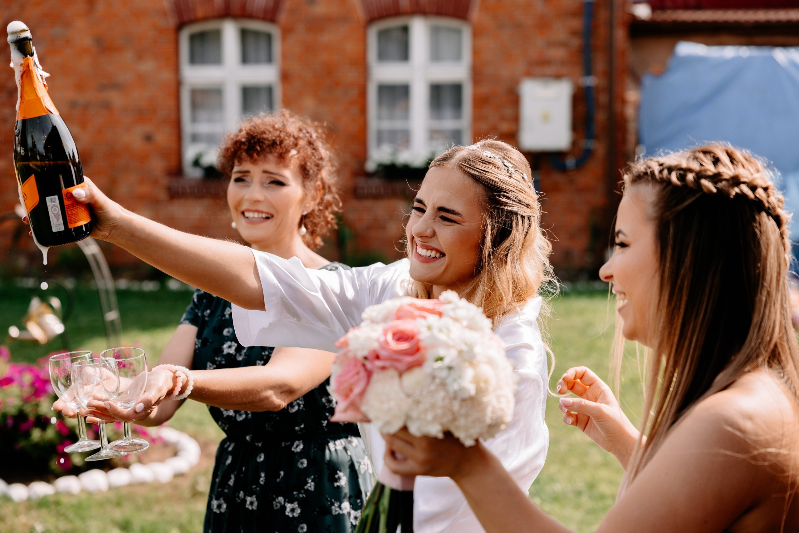 Patrycja ♡ Wojtek. Fotograf Ślubny Warszawa - Sesje Biznesowe Rodzinne Eventy