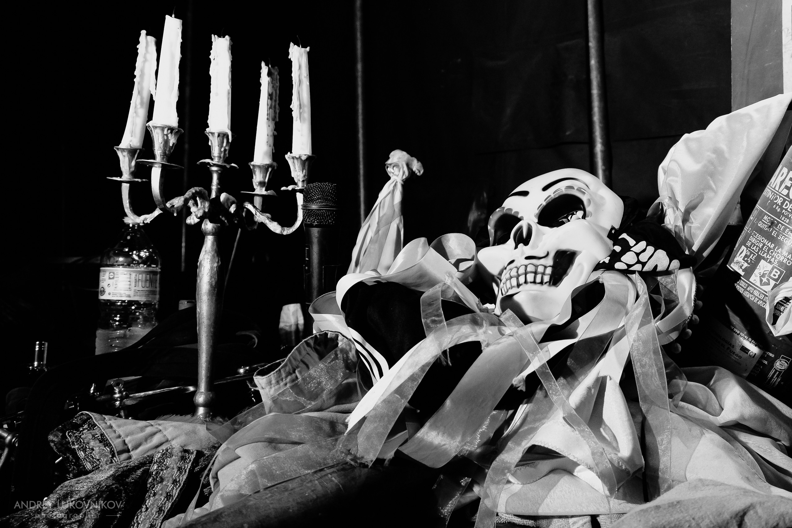 Sesión de fotos entre bastidores en El Circo Encantado: la vida de los artistas tras bambalinas