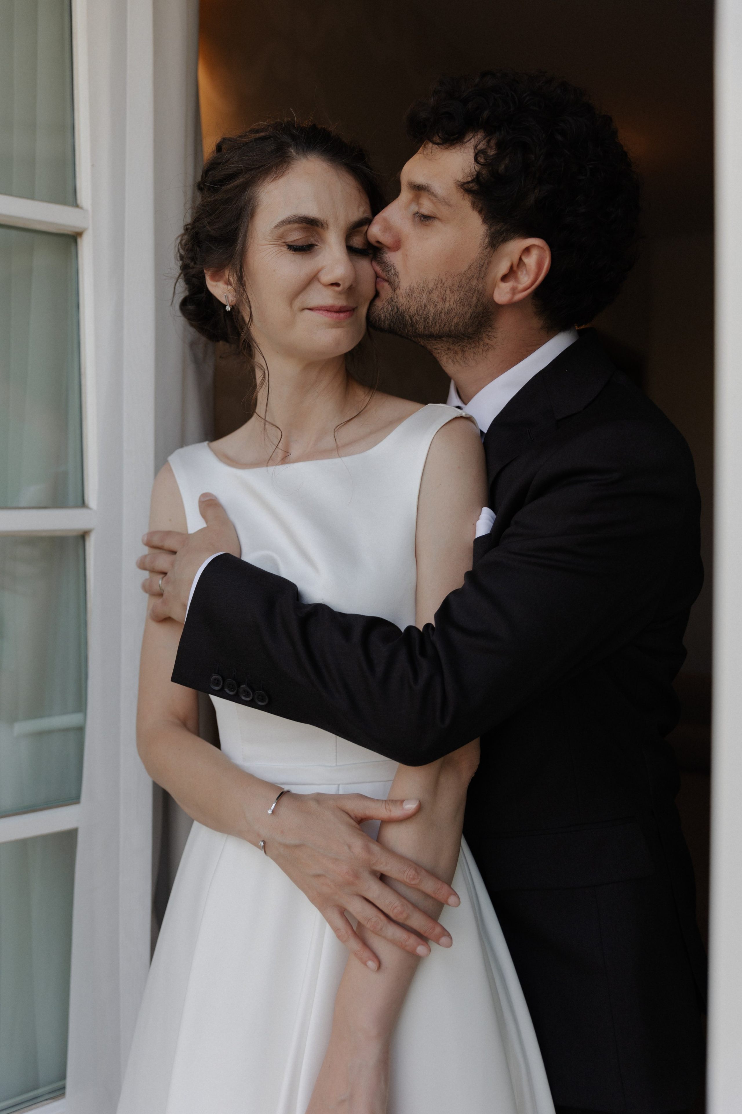 George & Alina | Wedding at Hotel Timisoara. Wedding photographer and videographer based in Timisoara, Romania