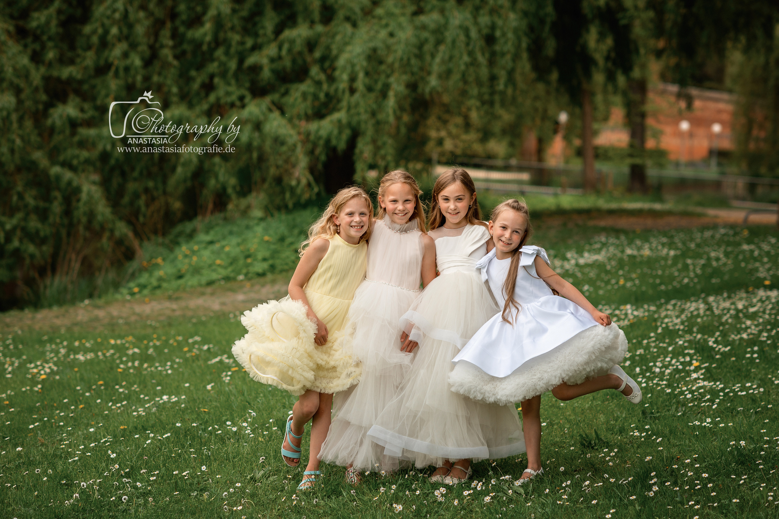 Kleine Prinzessinnen. Newbornfotograf Kinderfotograf Ulm Familienfotograf Anastasia Neu-Ulm