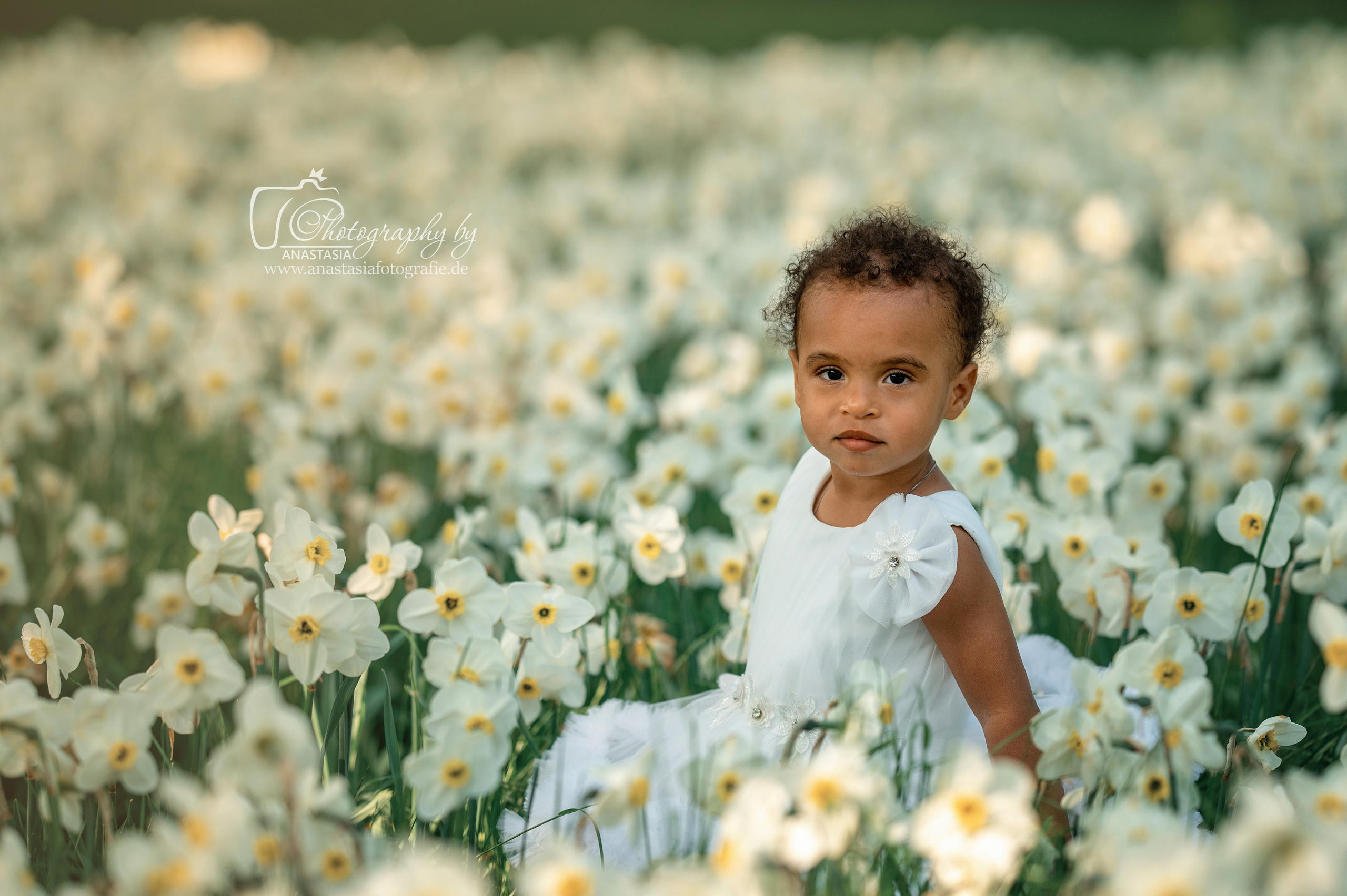 Kleine Prinzessinnen. Newbornfotograf Kinderfotograf Ulm Familienfotograf Anastasia Neu-Ulm