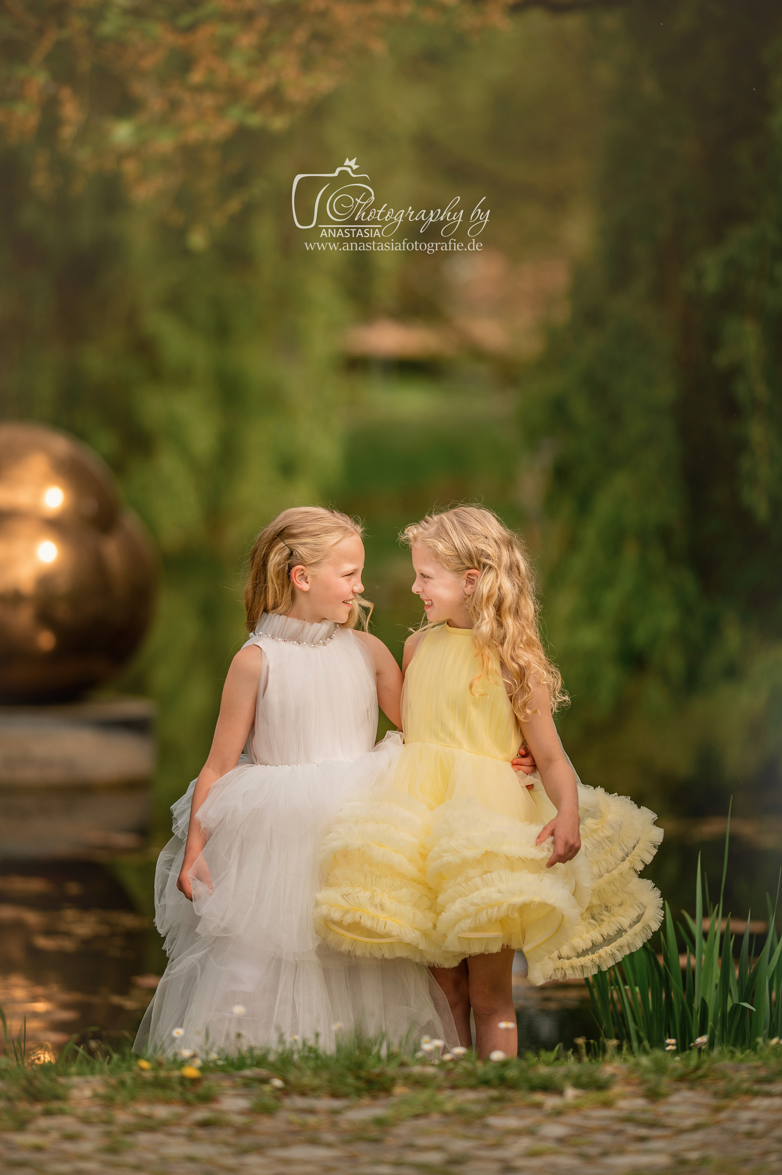 Kleine Prinzessinnen. Newbornfotograf Kinderfotograf Ulm Familienfotograf Anastasia Neu-Ulm