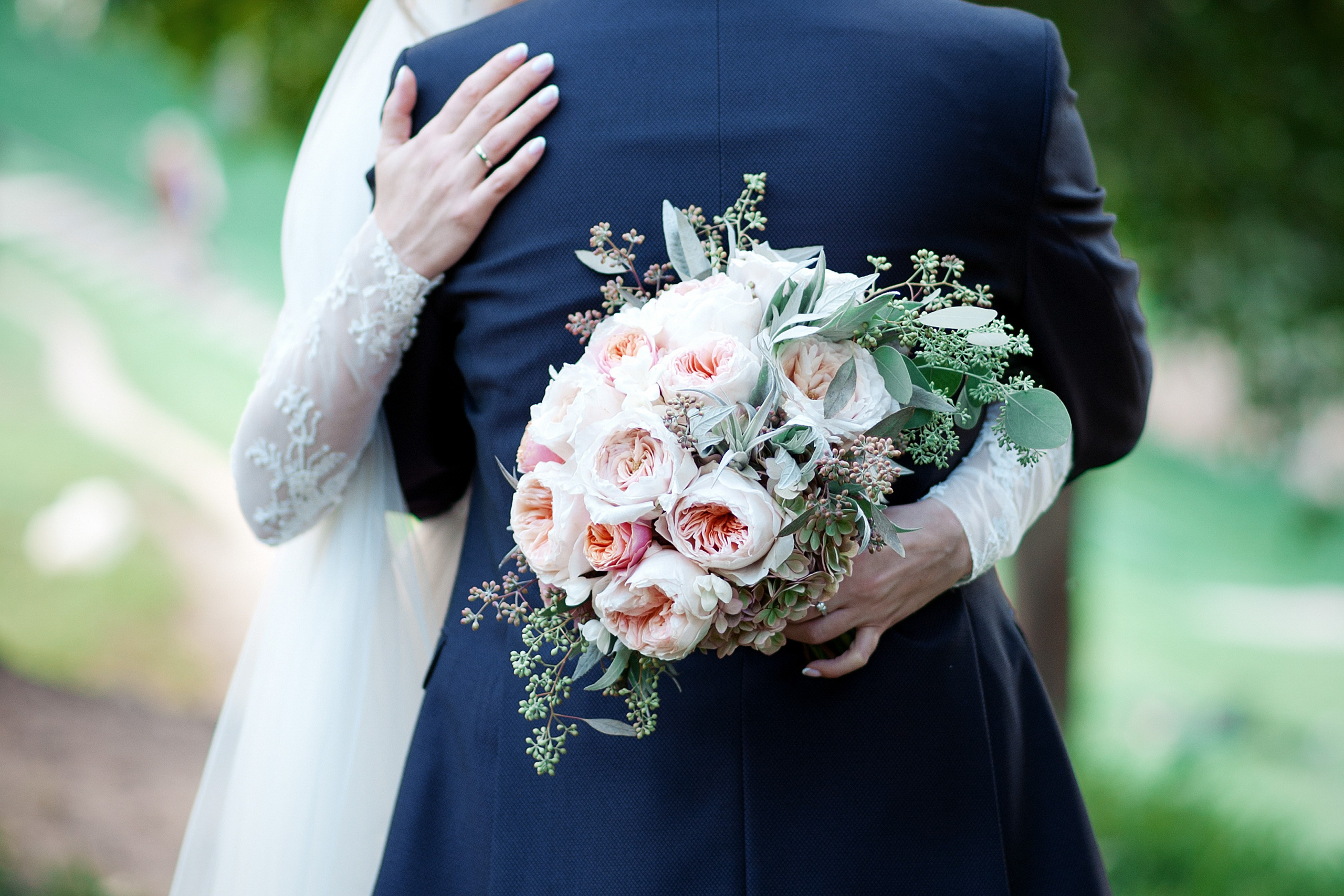 Vestuvių fotosesija, ceremonija, Vestuvių pasiruošimo fotografavimas. Vestuvių fotografas Vilnius Trakai kaina vestuvių fotografavimas fotografė personal.lt photogrpahy kainos jaunoji jaunikis nuotaka santuoka vestuvės, profesionali natūrali meninė reportažinė klasikinė fotosesija, vestuvių fotosesija gamtoje dvare