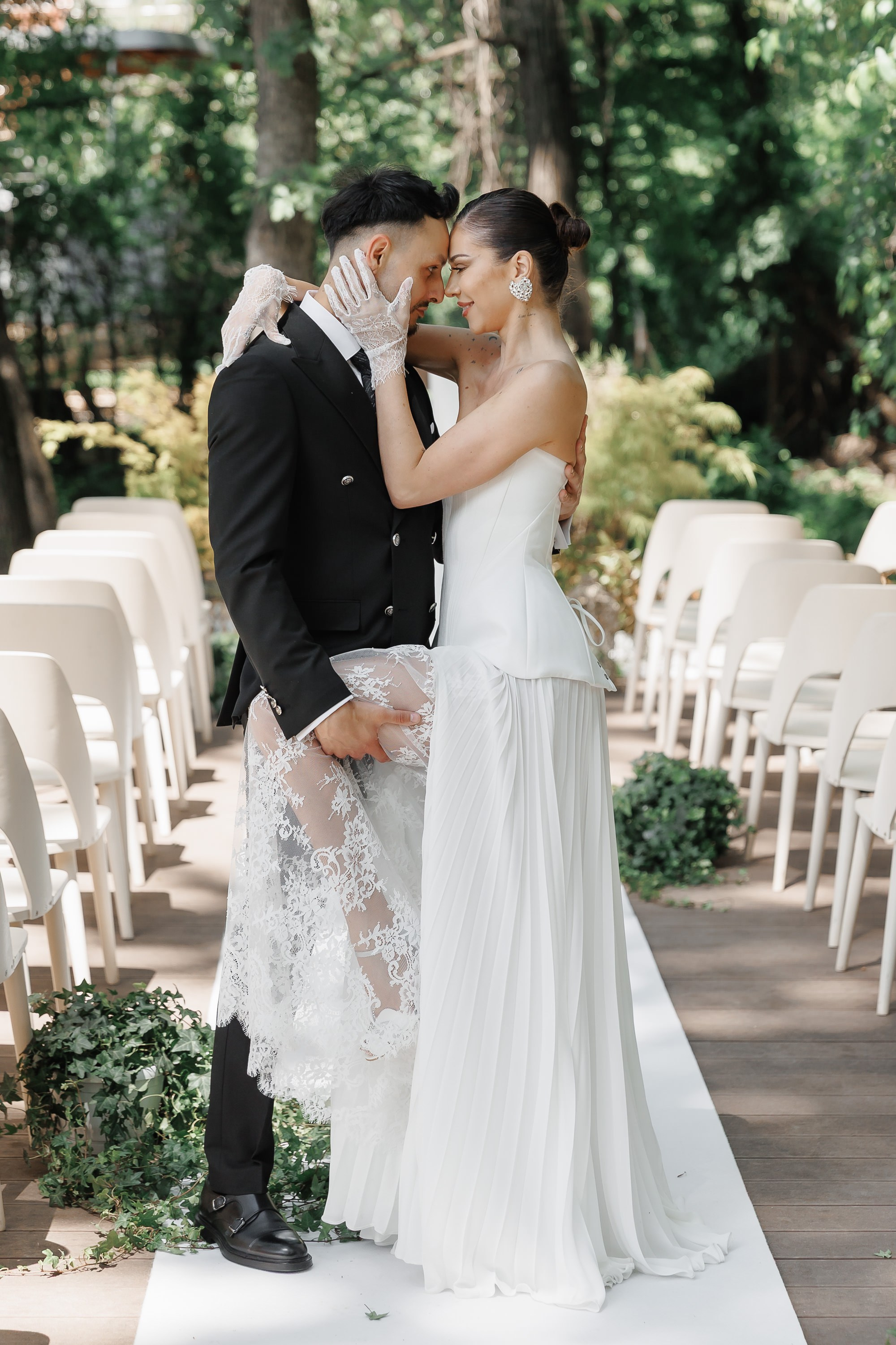 Fotograf nunta Bucuresti – Heaven by the Lake, Snagov | Fotografii elegante, editate natural. Fotograf nunta Bucuresti - Manu Ivanciu