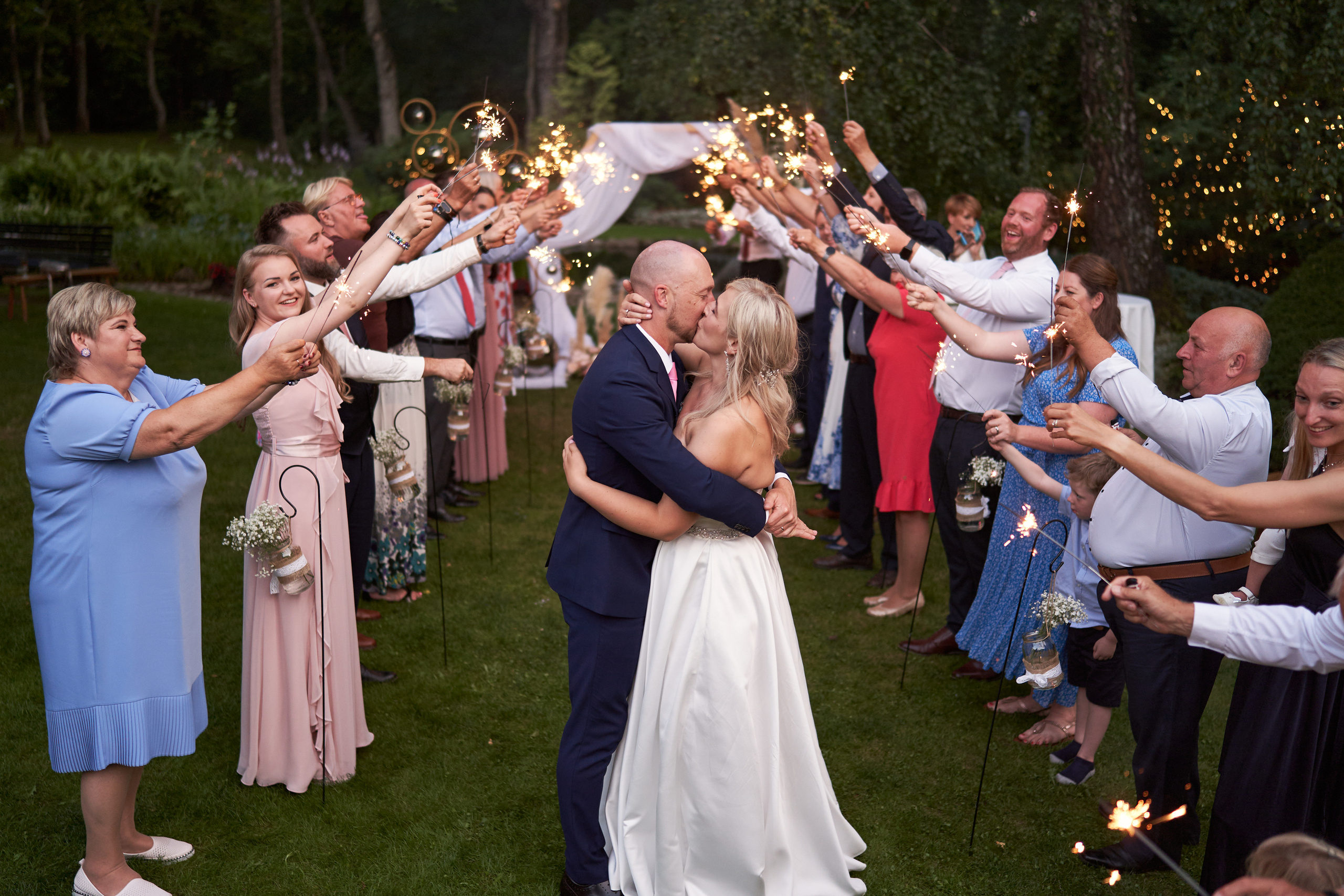 Rob ir Indrės vestuvių fotosesijos anonsas. Misevic Wedding — Jausminga ir Profesionali Vestuvių Fotografija