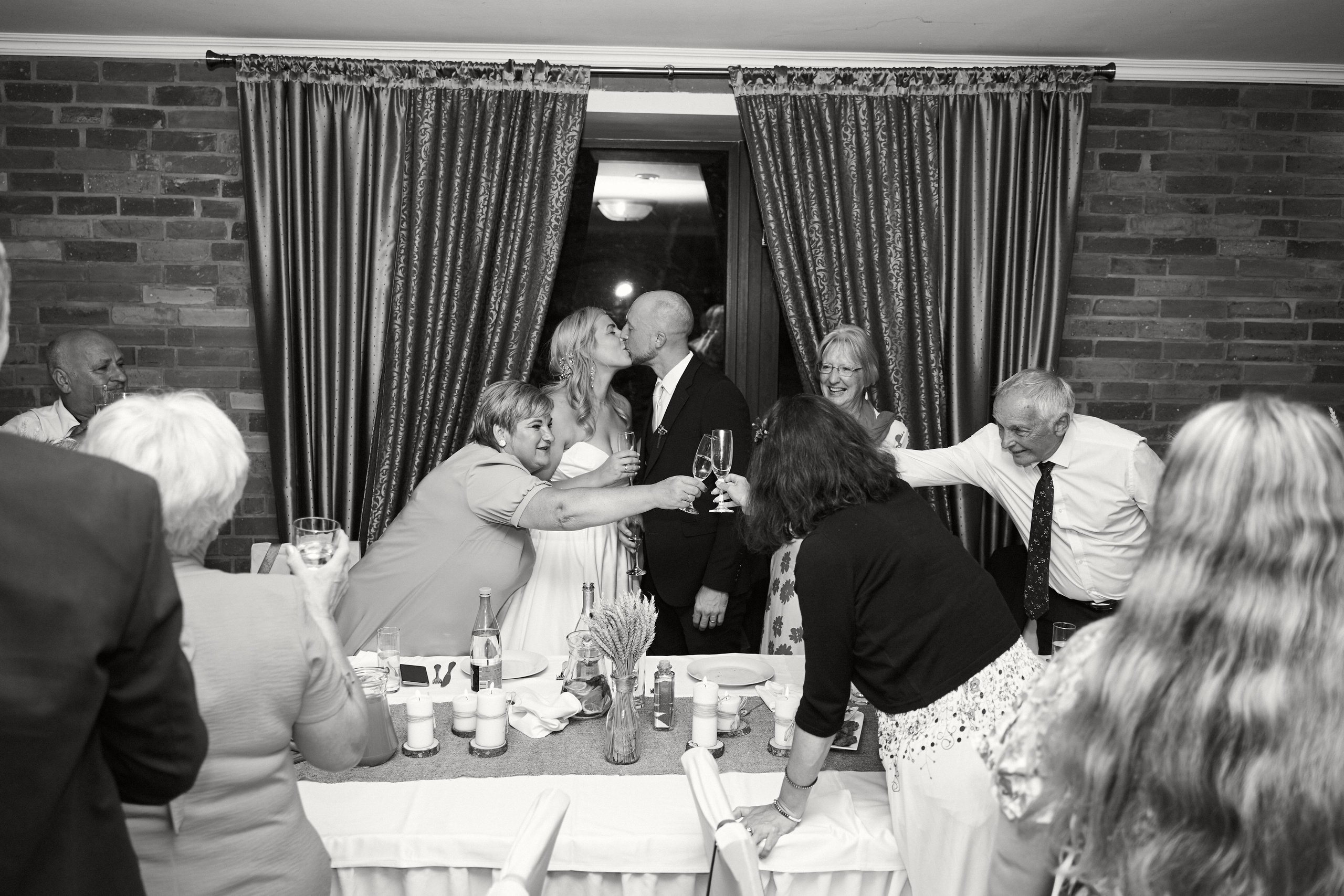 Rob ir Indrės vestuvių fotosesijos anonsas. Misevic Wedding — Jausminga ir Profesionali Vestuvių Fotografija