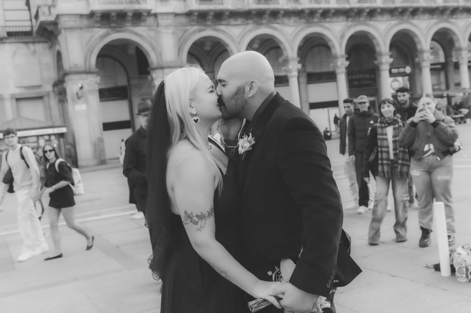 Italian elopment. Anastasiia Buchinskaia Photographer in Milan