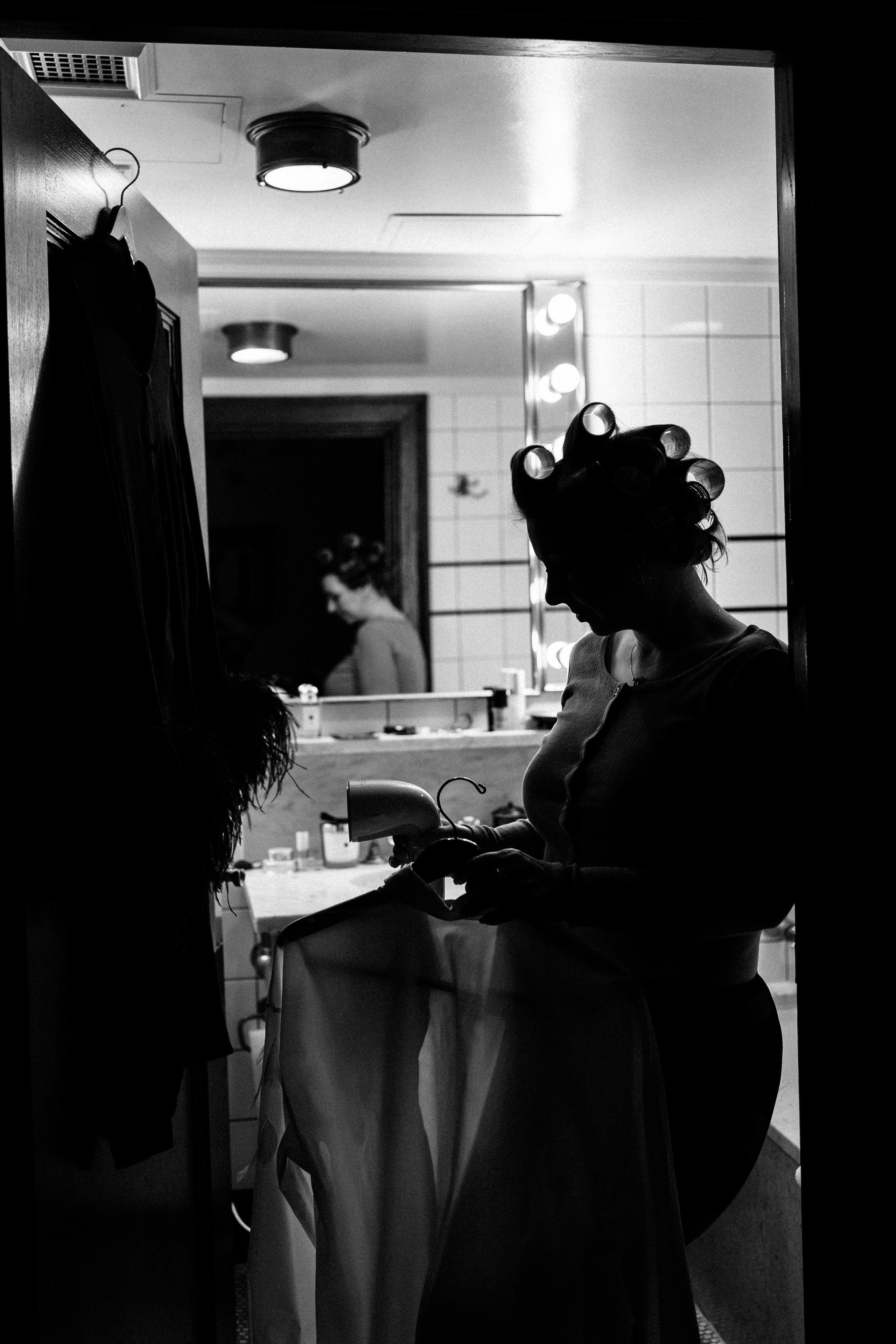 Luxury Boudoir Photography NYC | Intimate Portrait Sessions at The Ludlow Hotel. Videographer and photographer in New York // MAKAROV.VIDEO