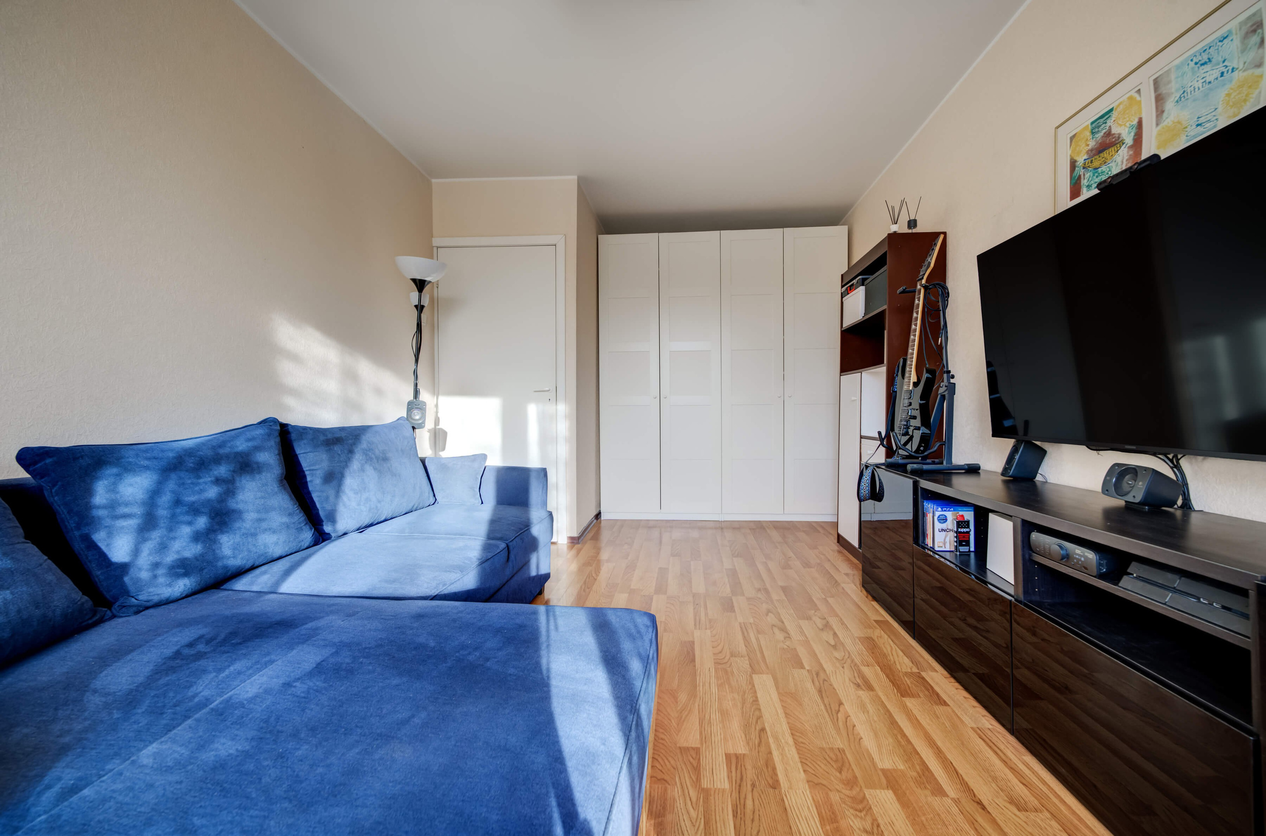 Žirmūnų g. 90. Elina Sapiega fotografė Vilniuje