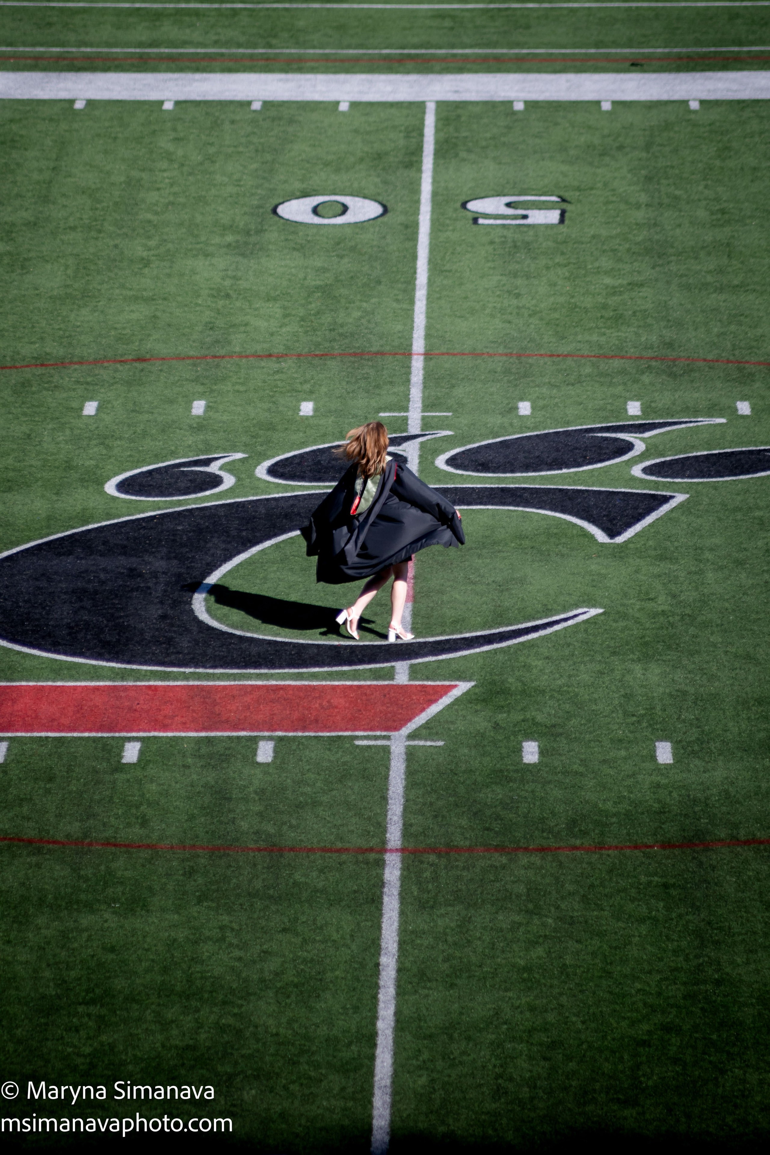 Mallory — University of Cincinnati, Cincinnati, Ohio. Portrait and graduation photographer Marina Simanava