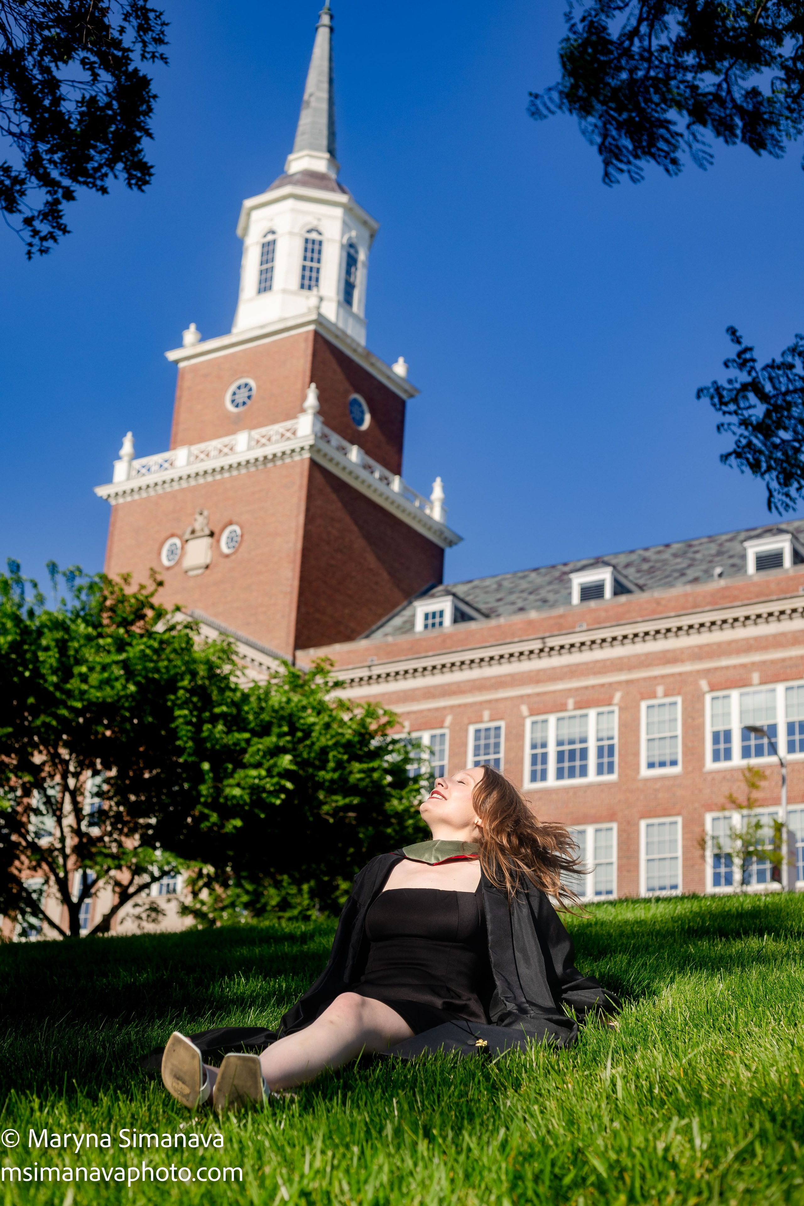 Mallory — University of Cincinnati, Cincinnati, Ohio. Portrait and graduation photographer Marina Simanava