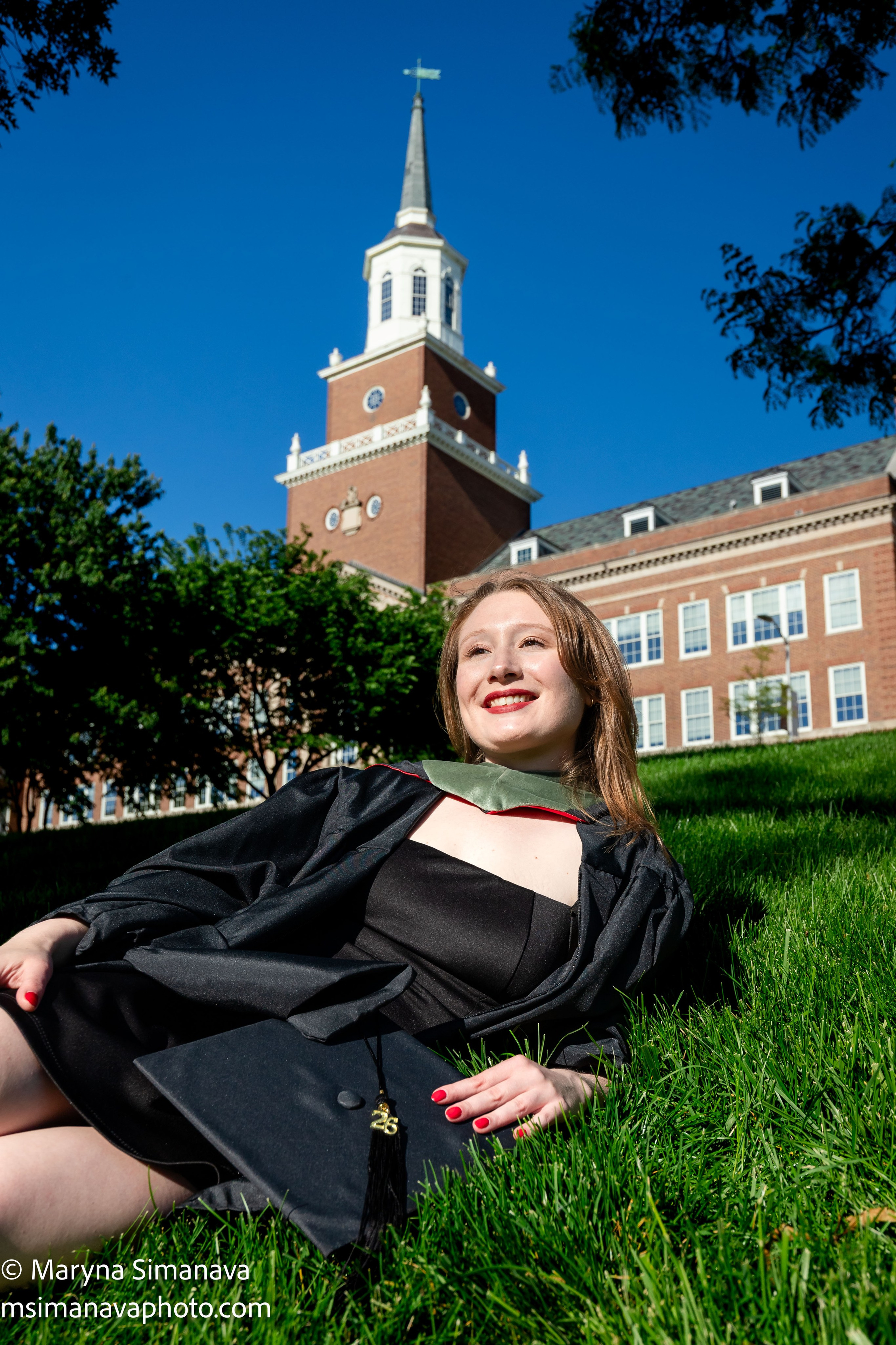 Mallory — University of Cincinnati, Cincinnati, Ohio. Portrait and graduation photographer Marina Simanava