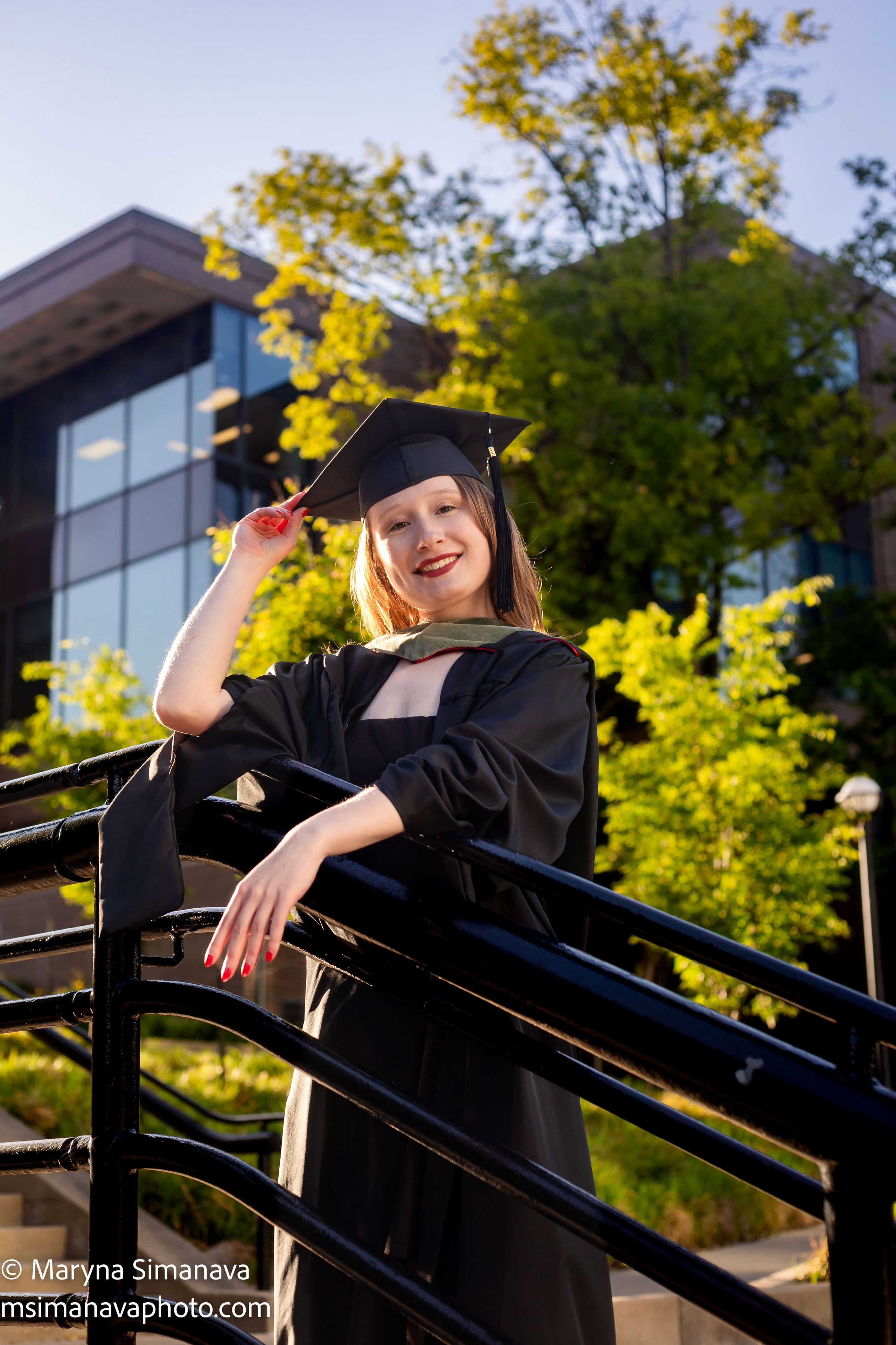 Mallory — University of Cincinnati, Cincinnati, Ohio. Portrait and graduation photographer Marina Simanava