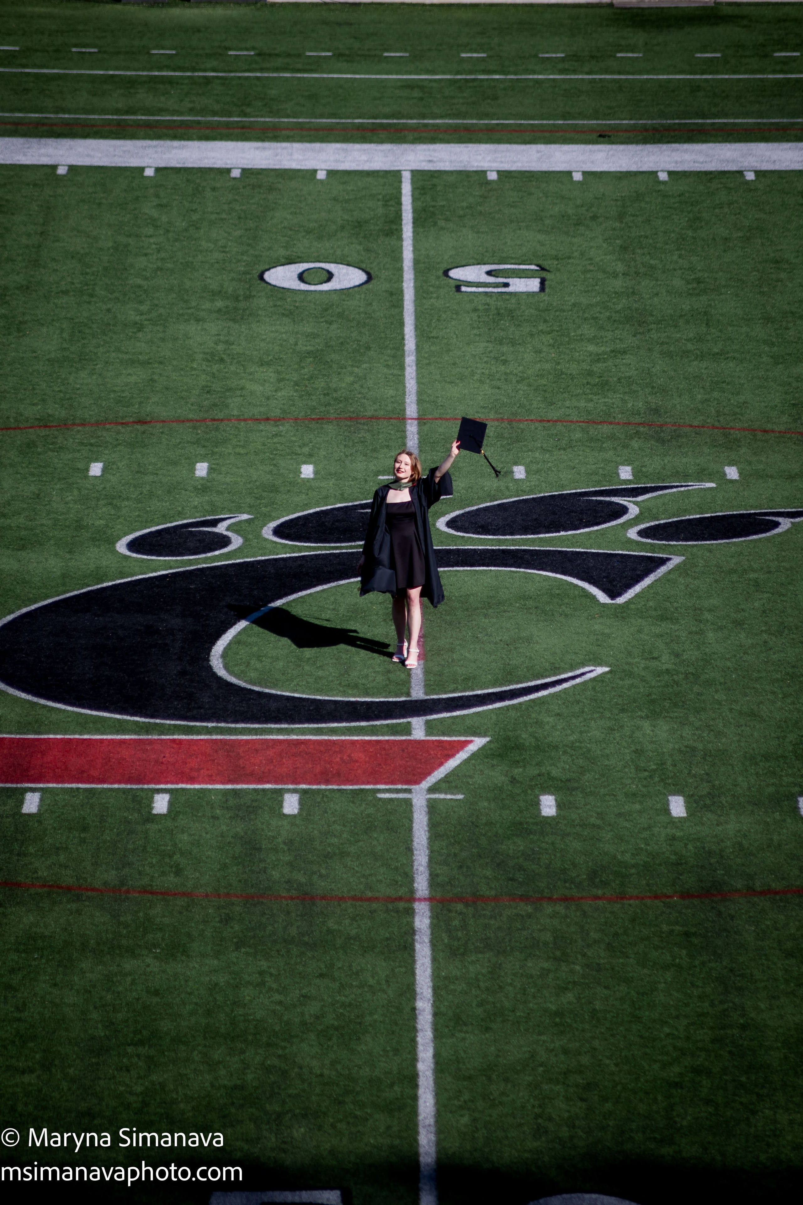 Mallory — University of Cincinnati, Cincinnati, Ohio. Portrait and graduation photographer Marina Simanava