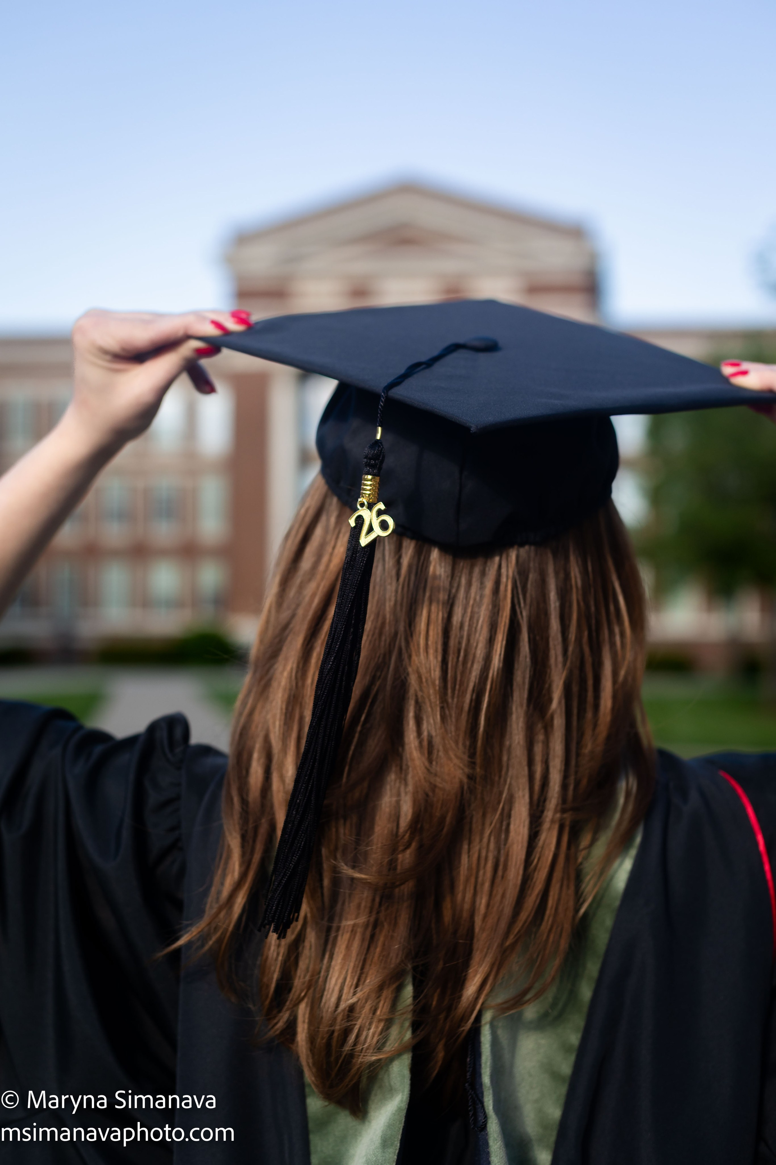 Mallory — University of Cincinnati, Cincinnati, Ohio. Portrait and graduation photographer Marina Simanava