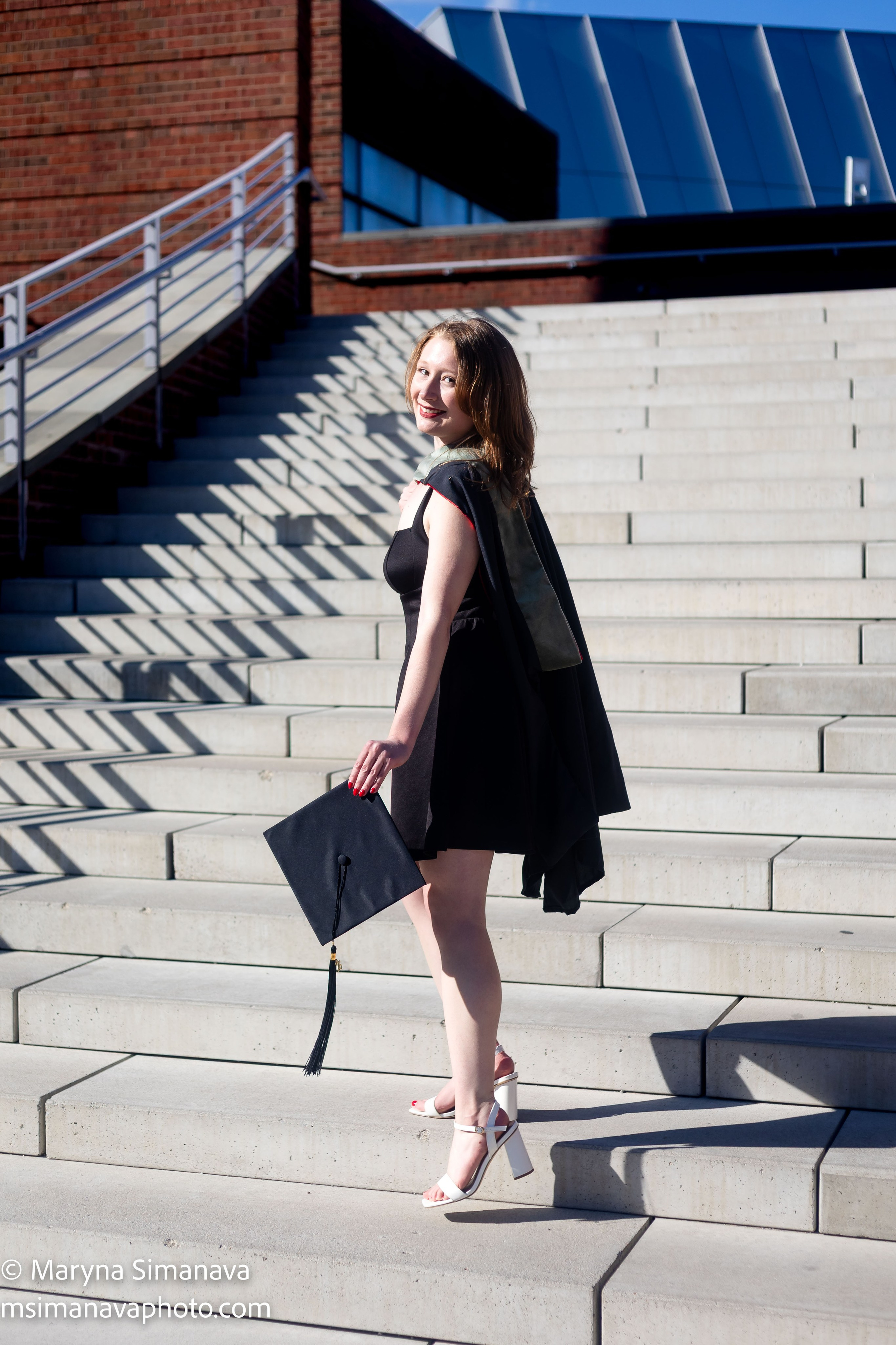 Mallory — University of Cincinnati, Cincinnati, Ohio. Portrait and graduation photographer Marina Simanava