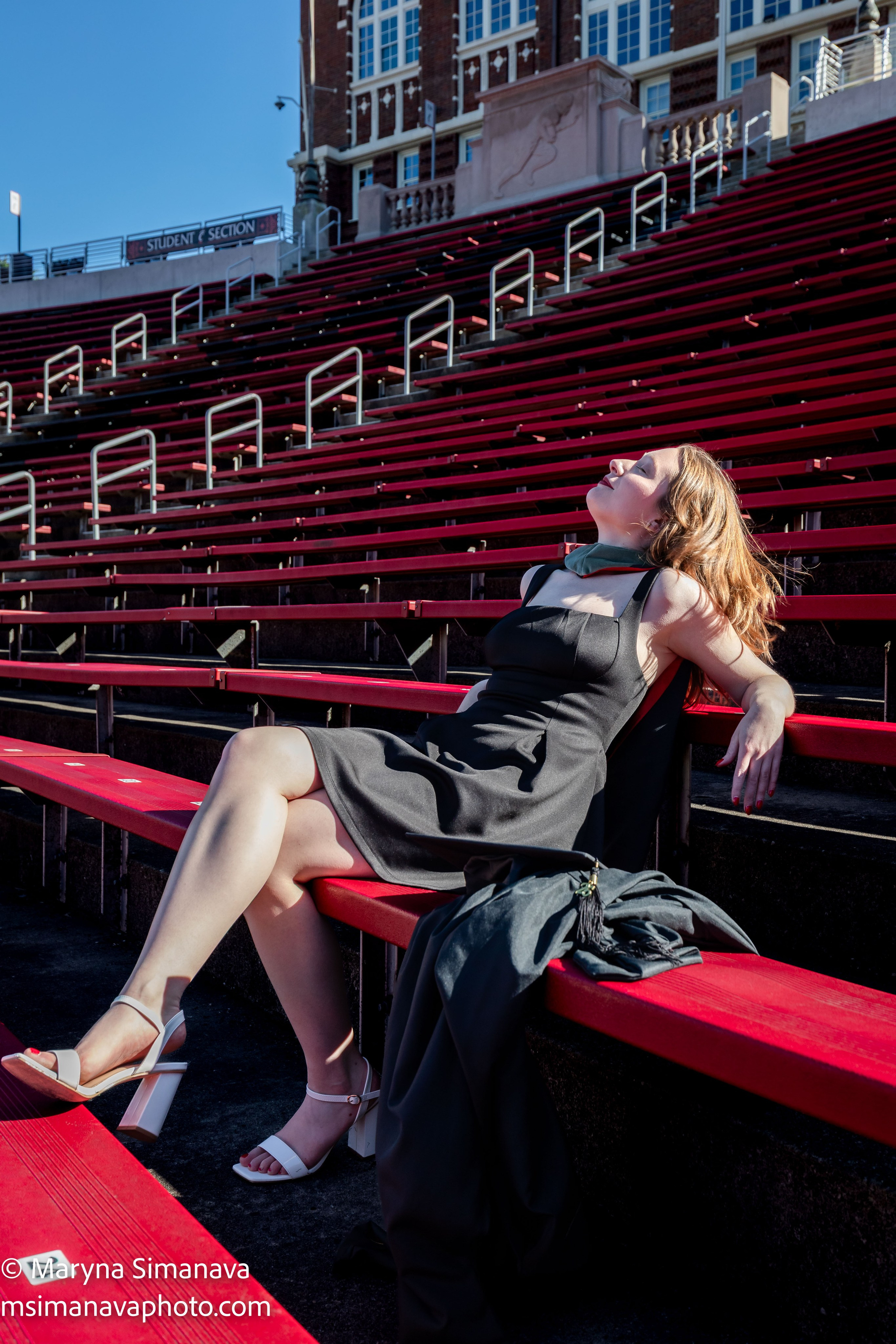 Mallory — University of Cincinnati, Cincinnati, Ohio. Portrait and graduation photographer Marina Simanava