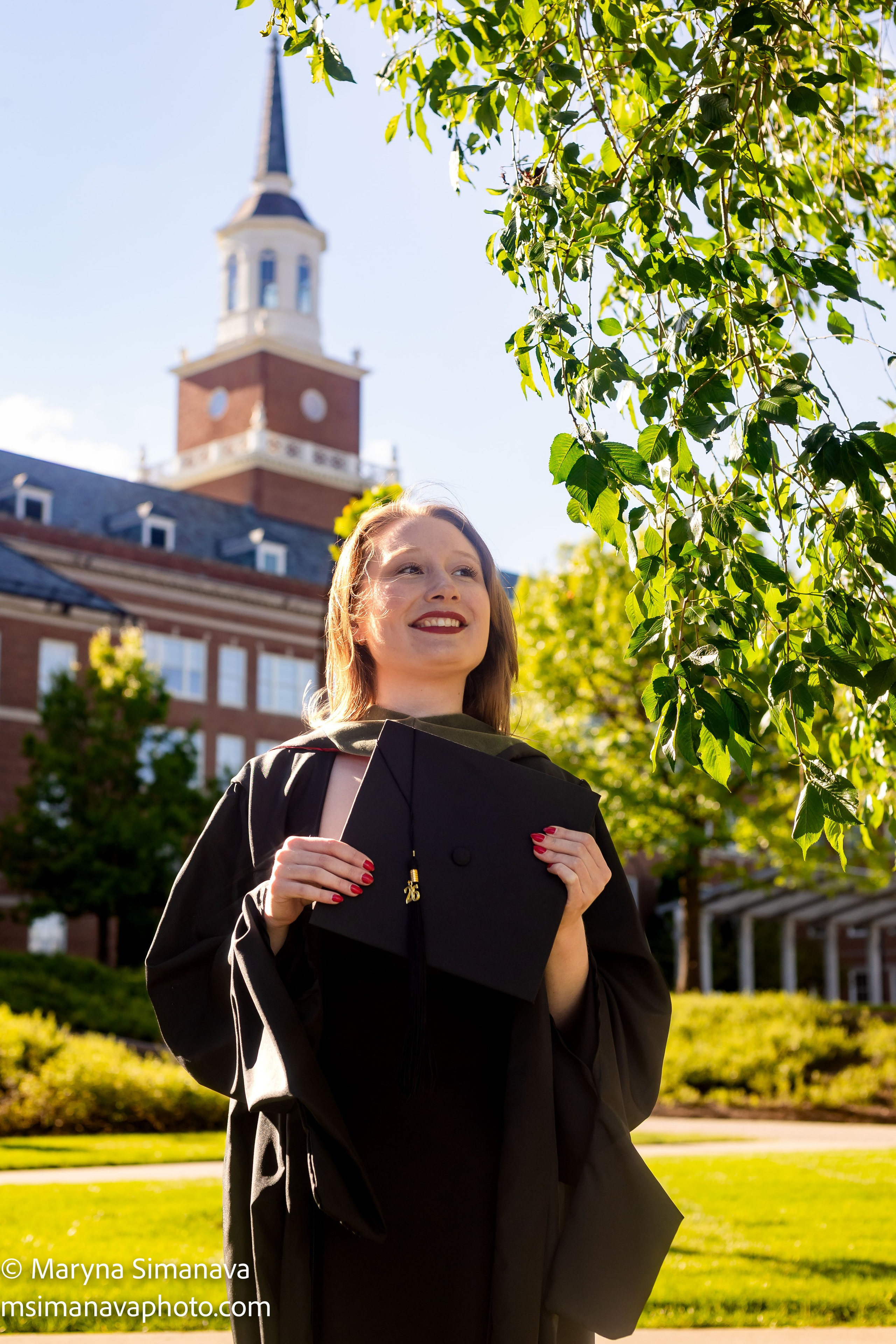 Mallory — University of Cincinnati, Cincinnati, Ohio. Portrait and graduation photographer Marina Simanava