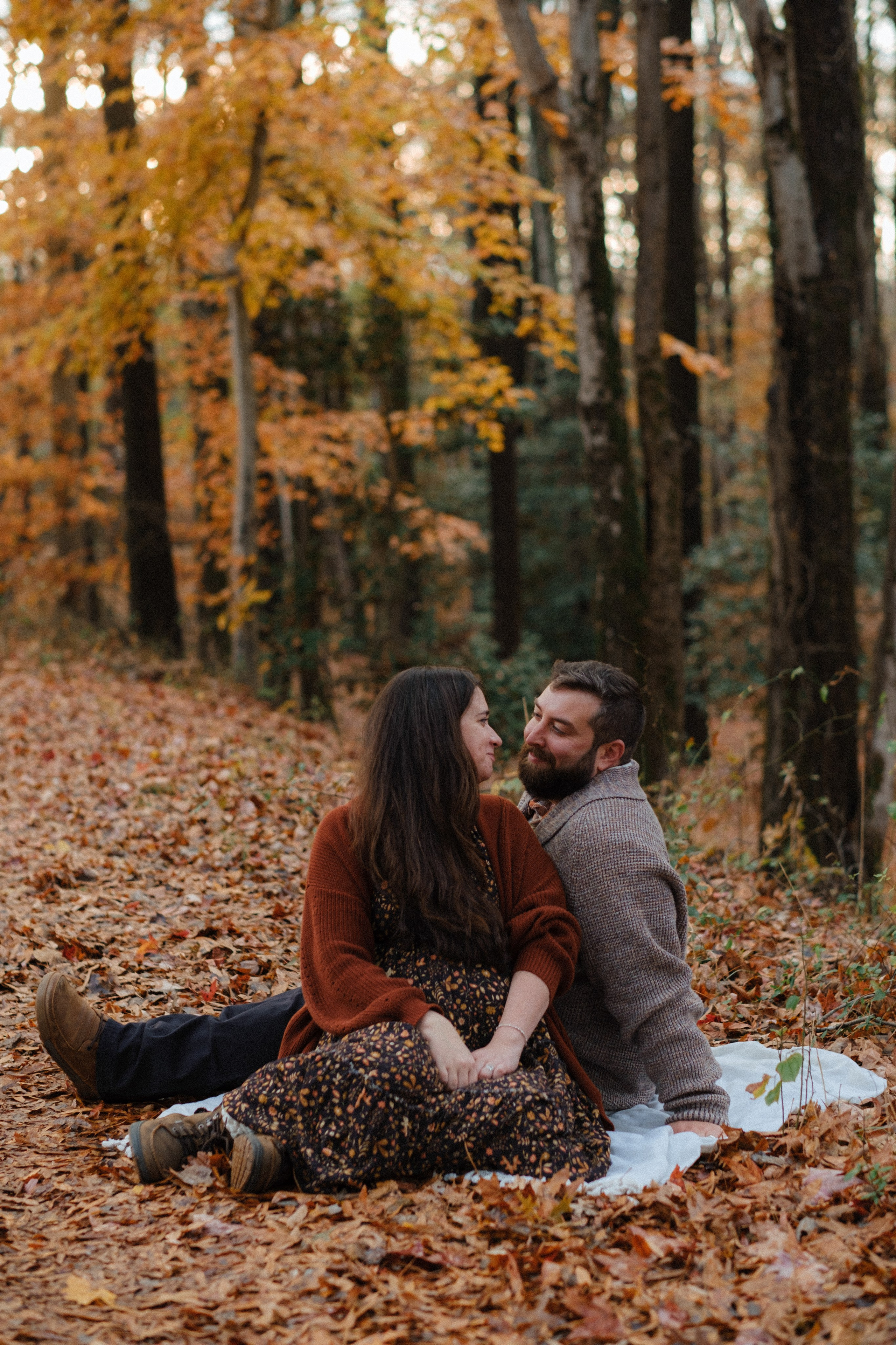Autumn Photo Sessions at Three Lakes Park | Richmond Family & Maternity Photographer. Family Photographer Anna Dobrovolskaia | Richmond, VA