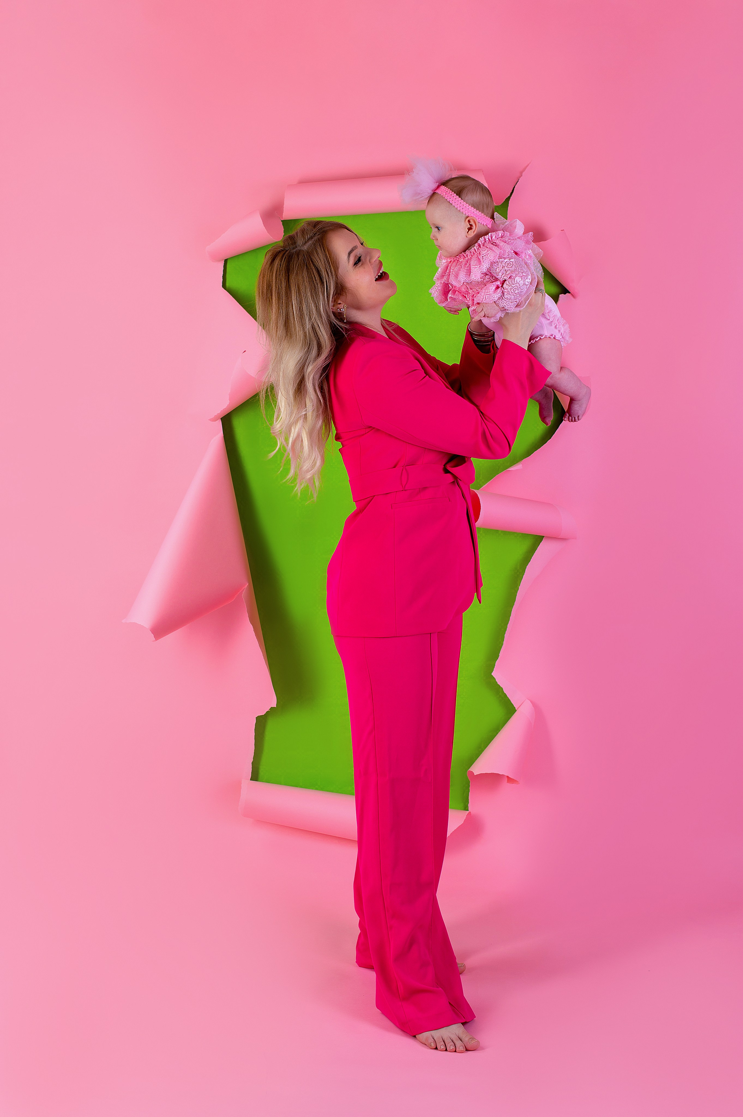 Muttertag Aktion bis 31.5.2025. Newbornfotograf Kinderfotograf Ulm Familienfotograf Anastasia Neu-Ulm