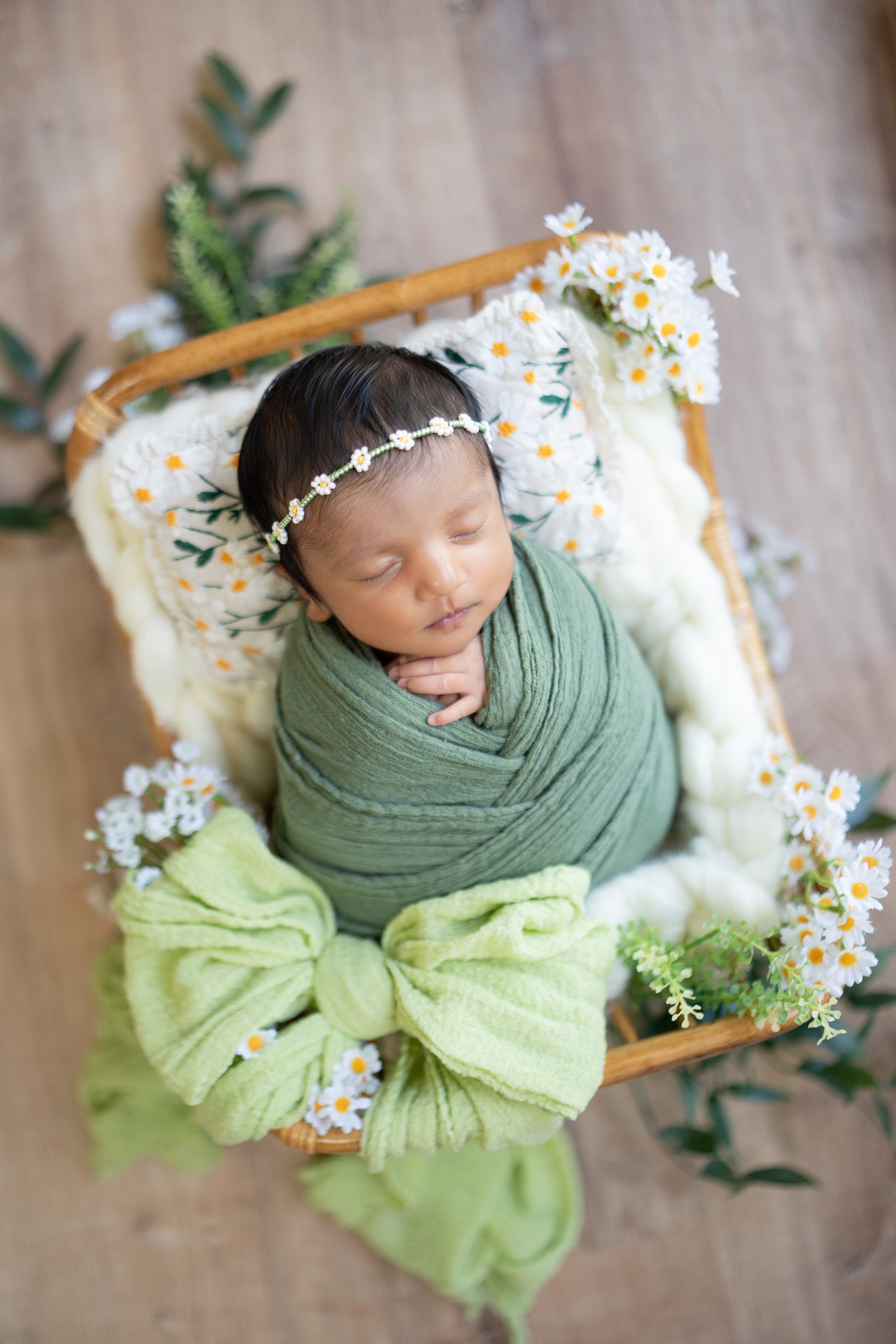 Posed Newborn. Maternity, family and newborn photography in San Francisco Bay Area