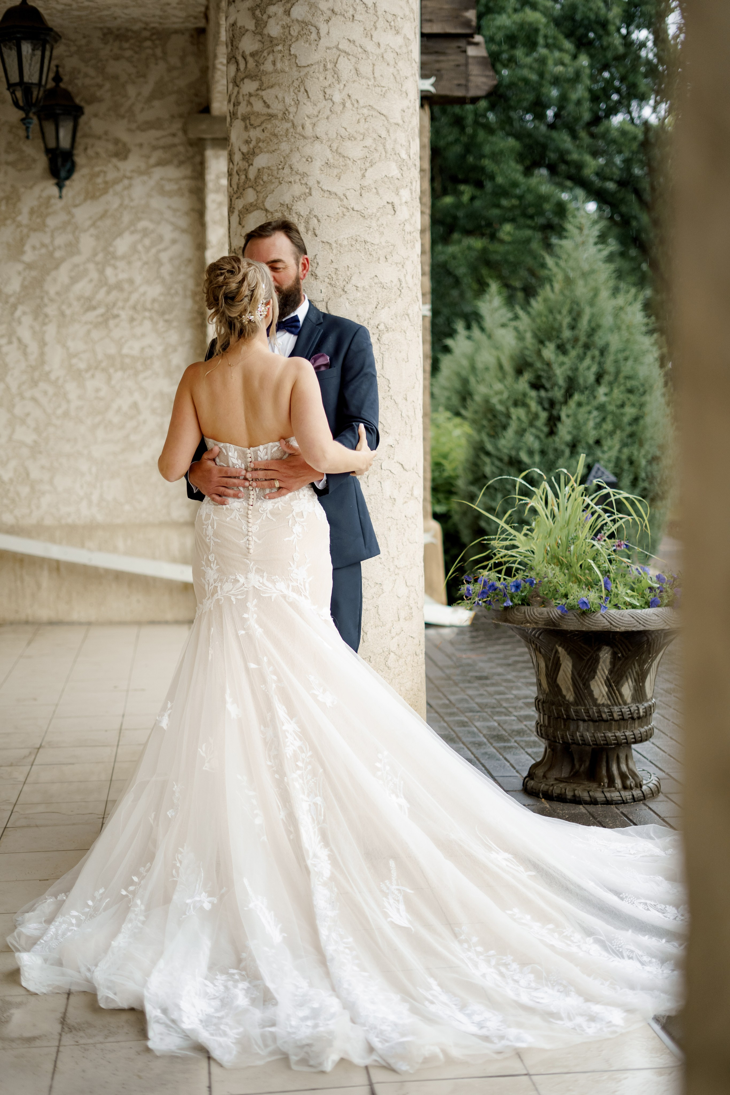 Wedding and family photographer in Calgary Kate Beliaeva