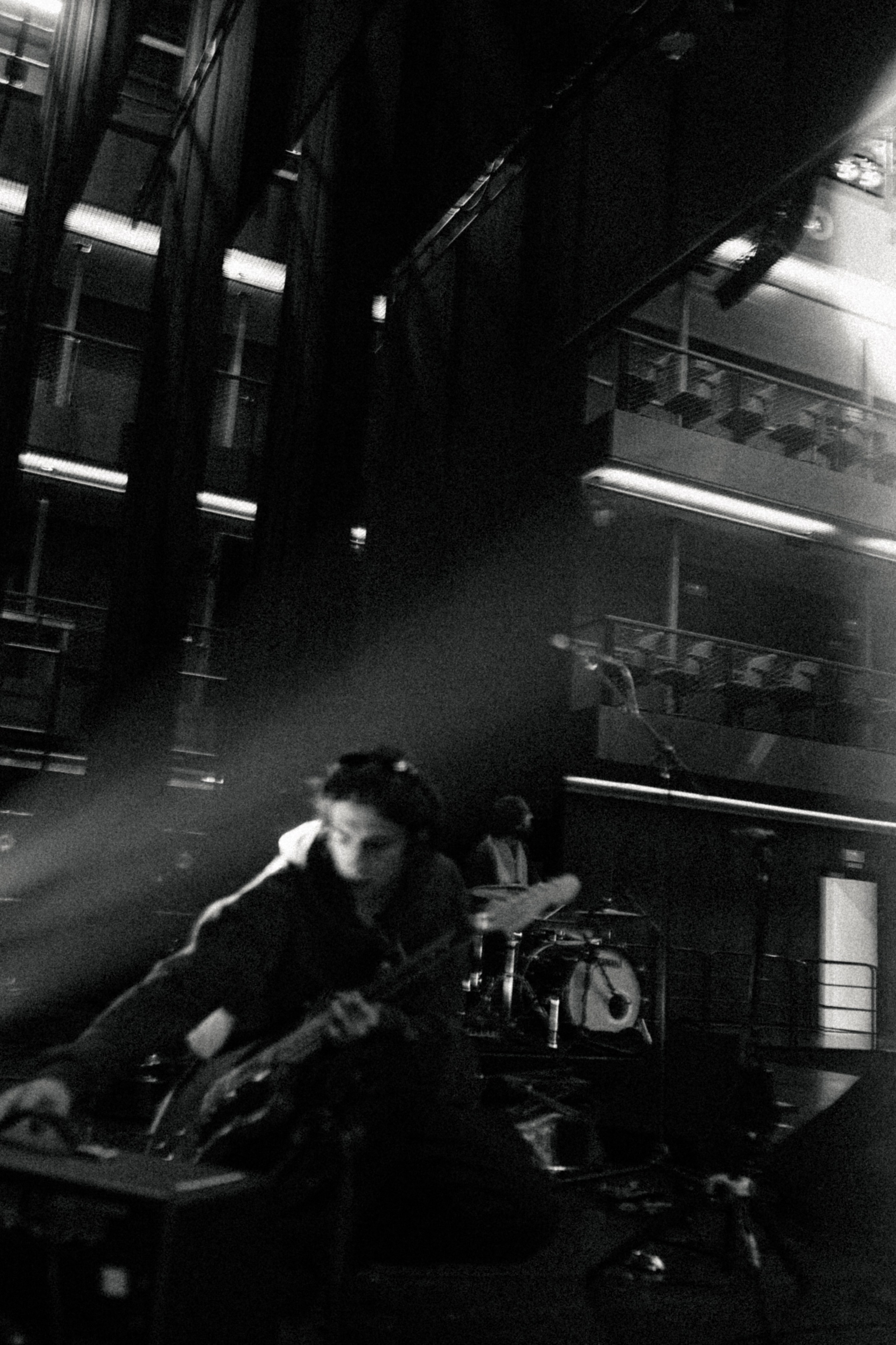 Servicios visuales para músicos en Barcelona — Retratos, reels, conciertos y portadas. Marina Kálcheva — Photographer, Videographer & Visual Artist in Barcelona