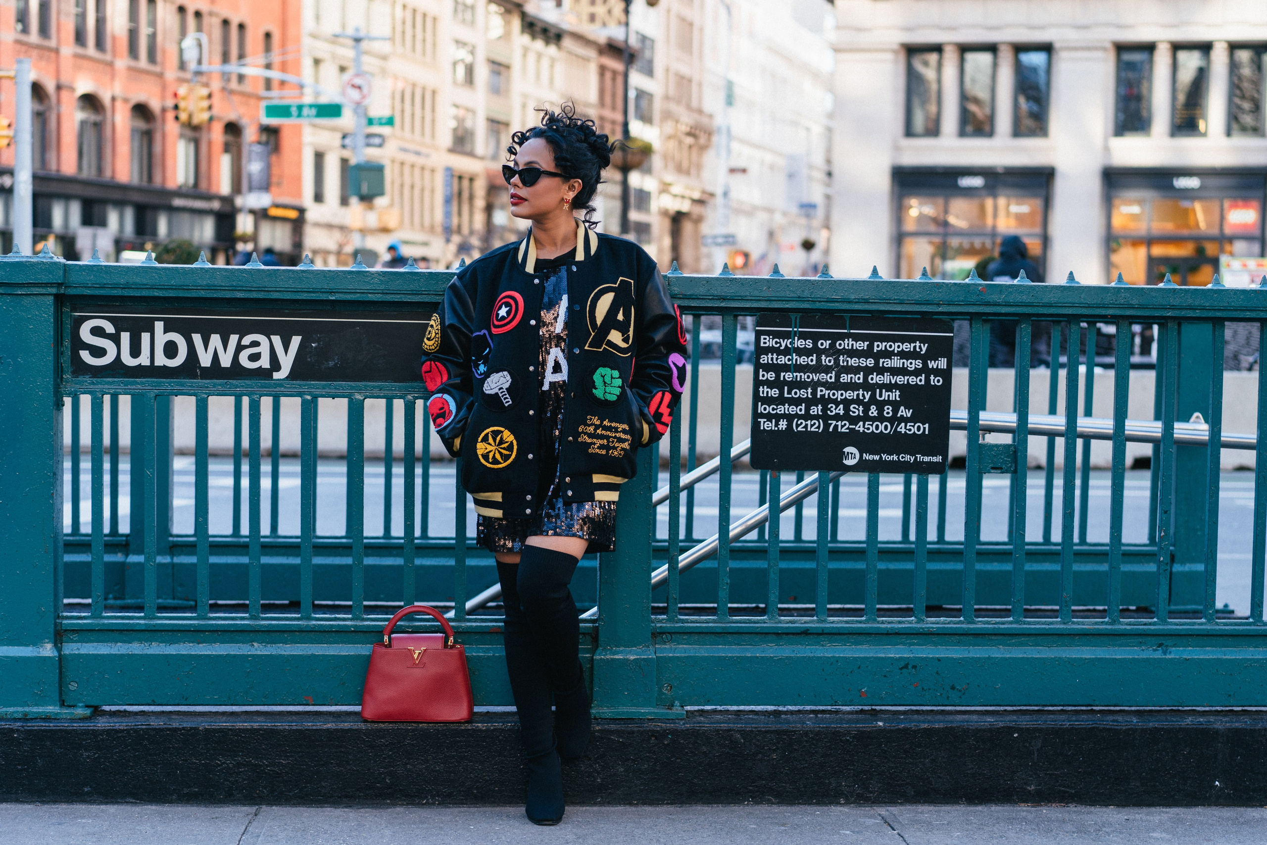 Flatiron Building Portrait Sessions NYC | Iconic Manhattan Photo Location. Videographer and photographer in New York // MAKAROV.VIDEO