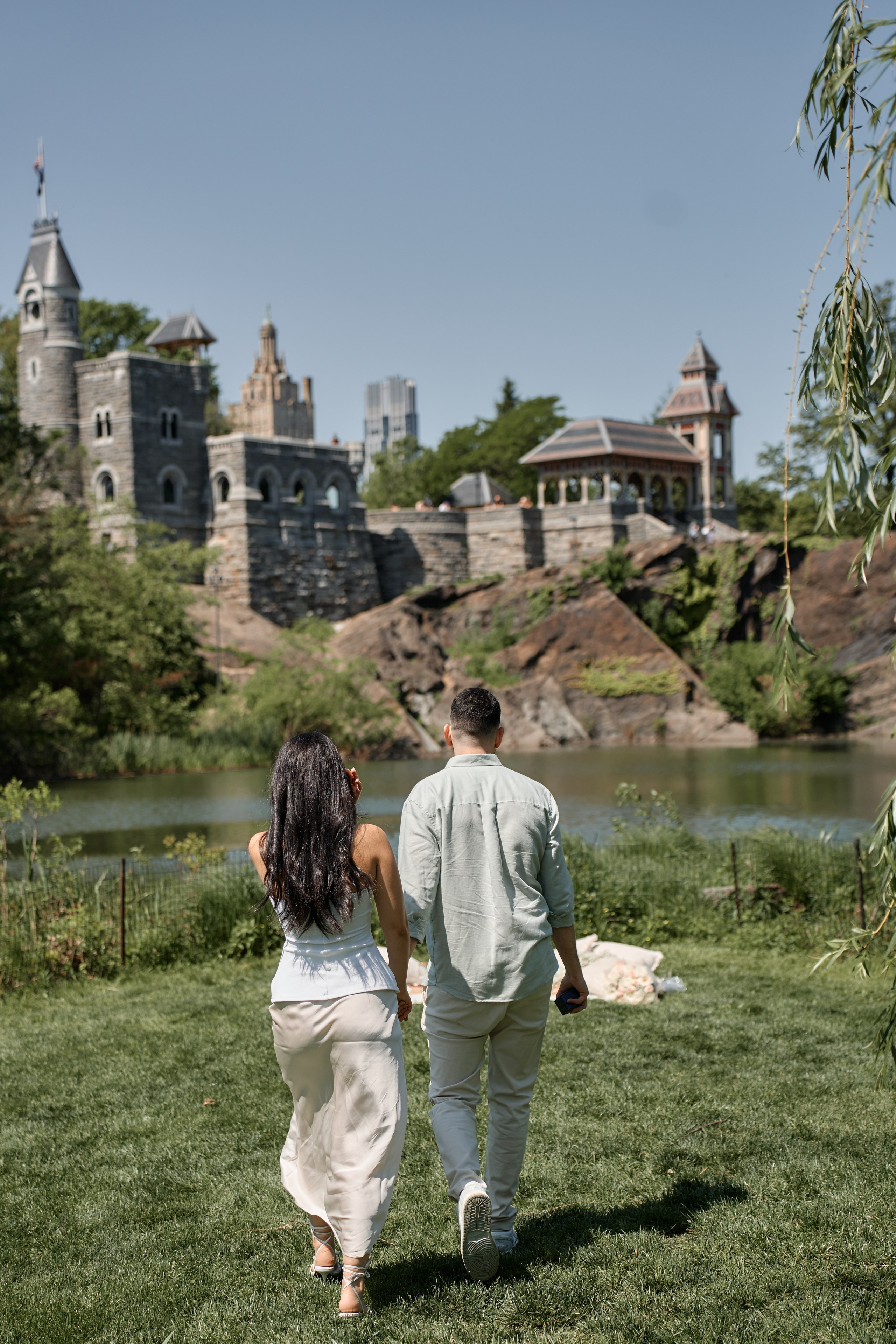 Surprise Proposal in New York. Professional Wedding and event photographer USA New York