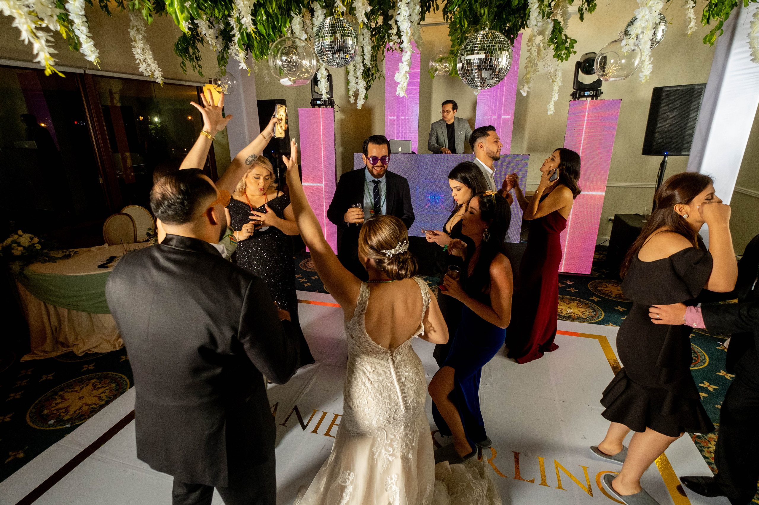 Serlin & Melanie. Daniel Brand | Fotografía de Bodas y Comercial en Honduras
