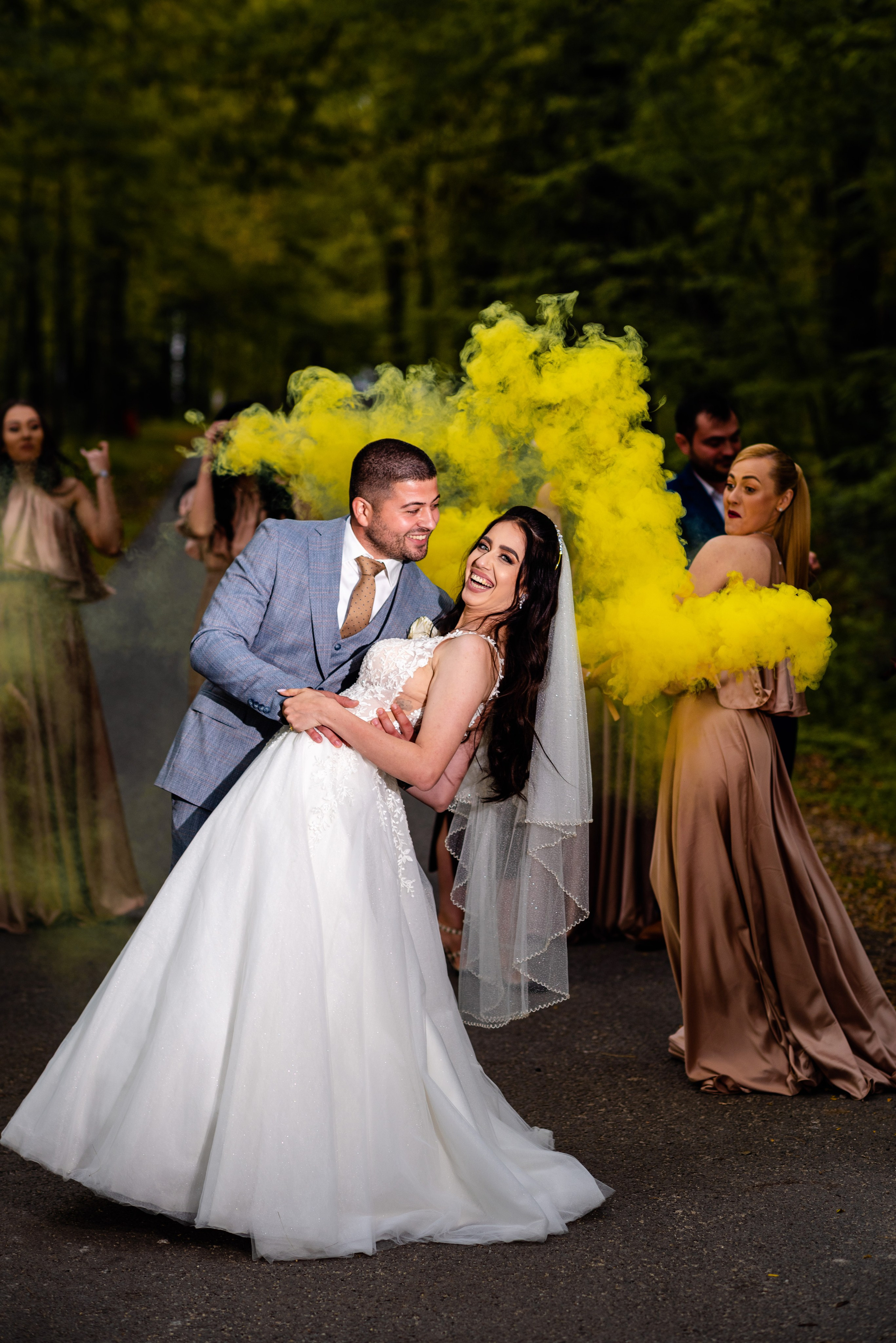 Elena & Cristi. Acasă