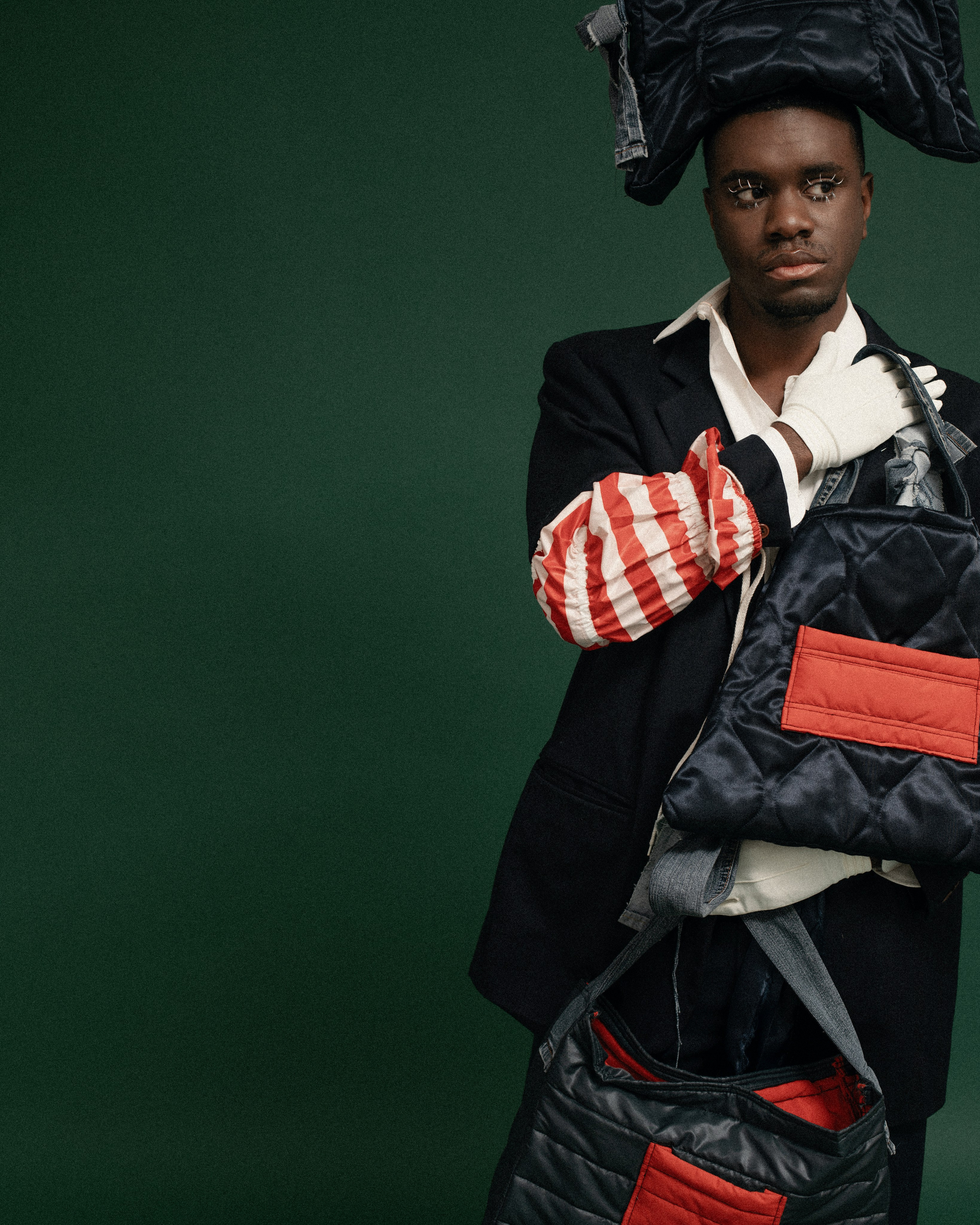 Garage Sale Bags & Accessories visual campaign. Aura Studio / co-design space