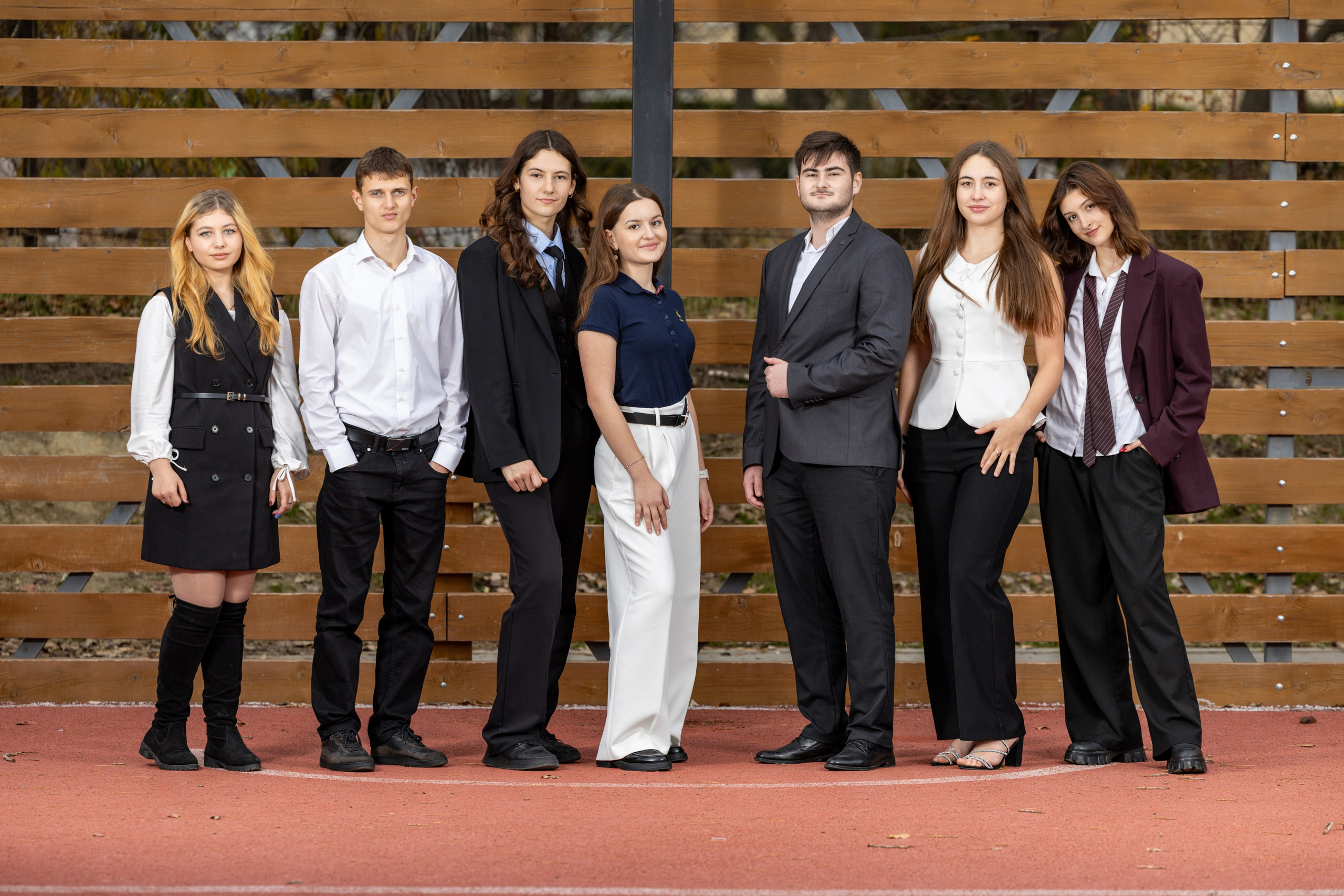 Albume de absolvire: gradinita, gimnaziu, liceu. Venete in Moldova
