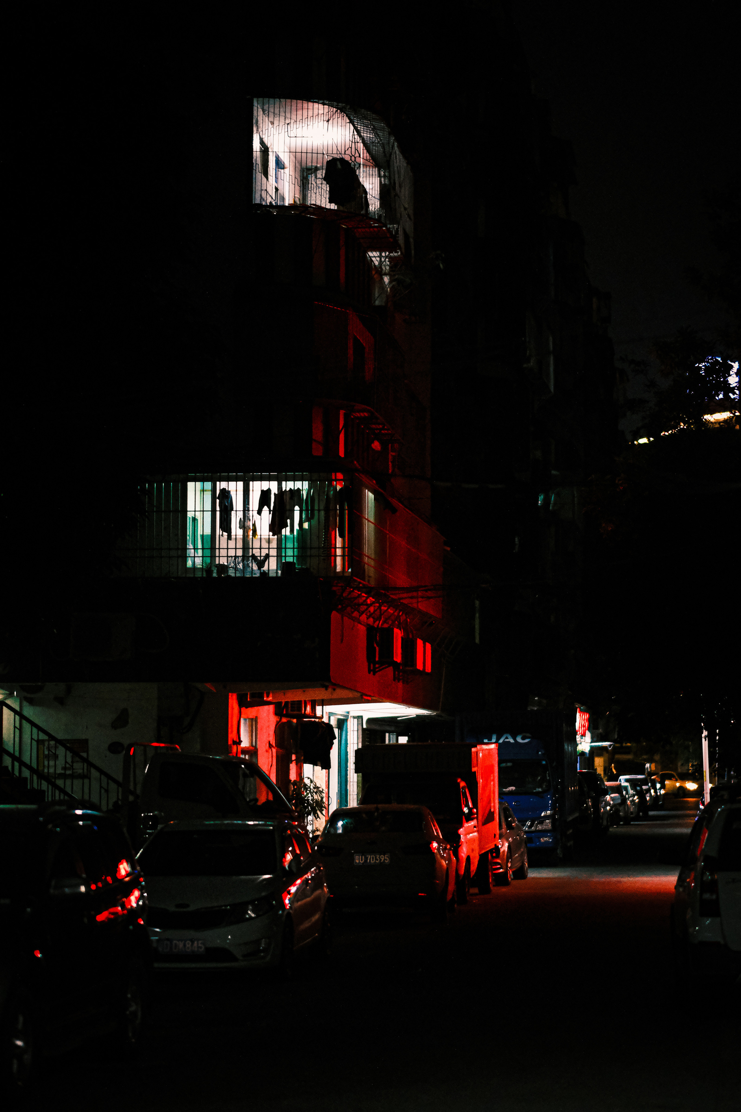 Street night photography | Streets | Shantou Streets | Shantou | Guangdong Province | Camera: FUJIFILM X-Pro3 56mm F1.2 | 街头夜景摄影 | 街道 | 汕头街头 | 汕头 | 广东省