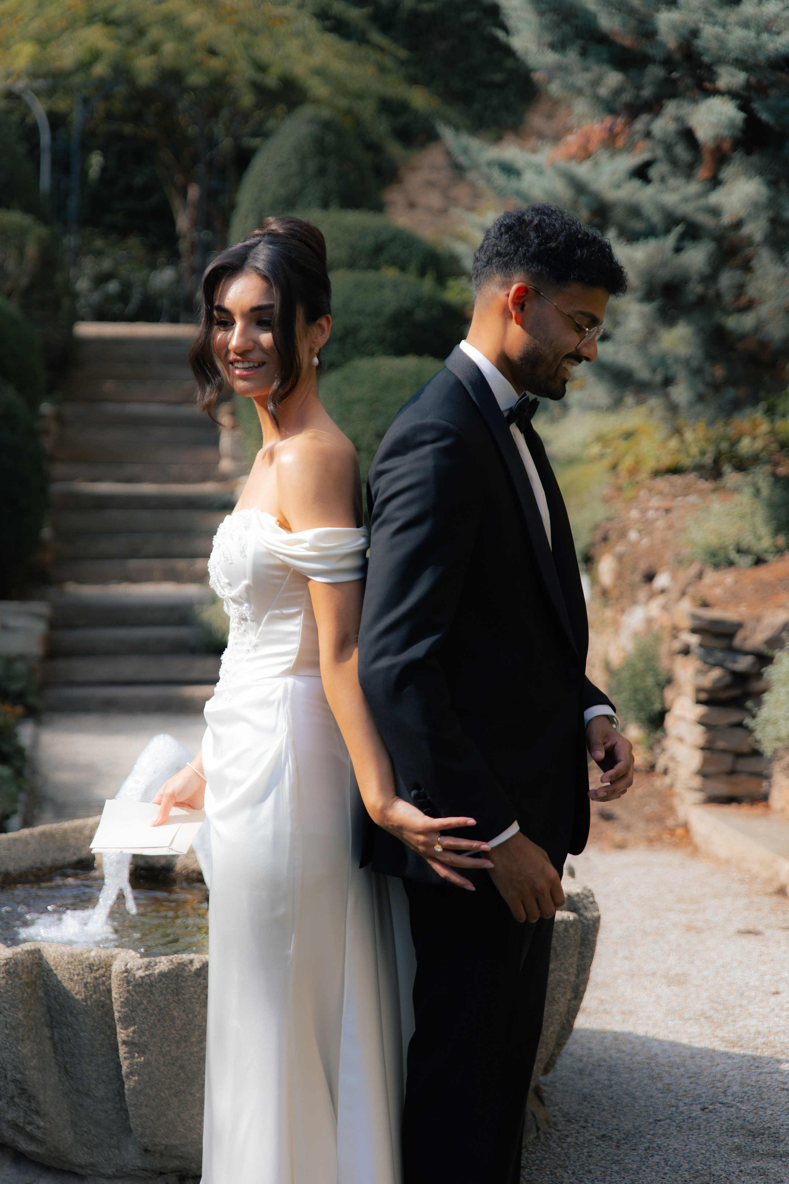 A dreamy wedding at Schloss Rosenburg, Austria – a historic castle venue perfect for an elegant and romantic celebration.