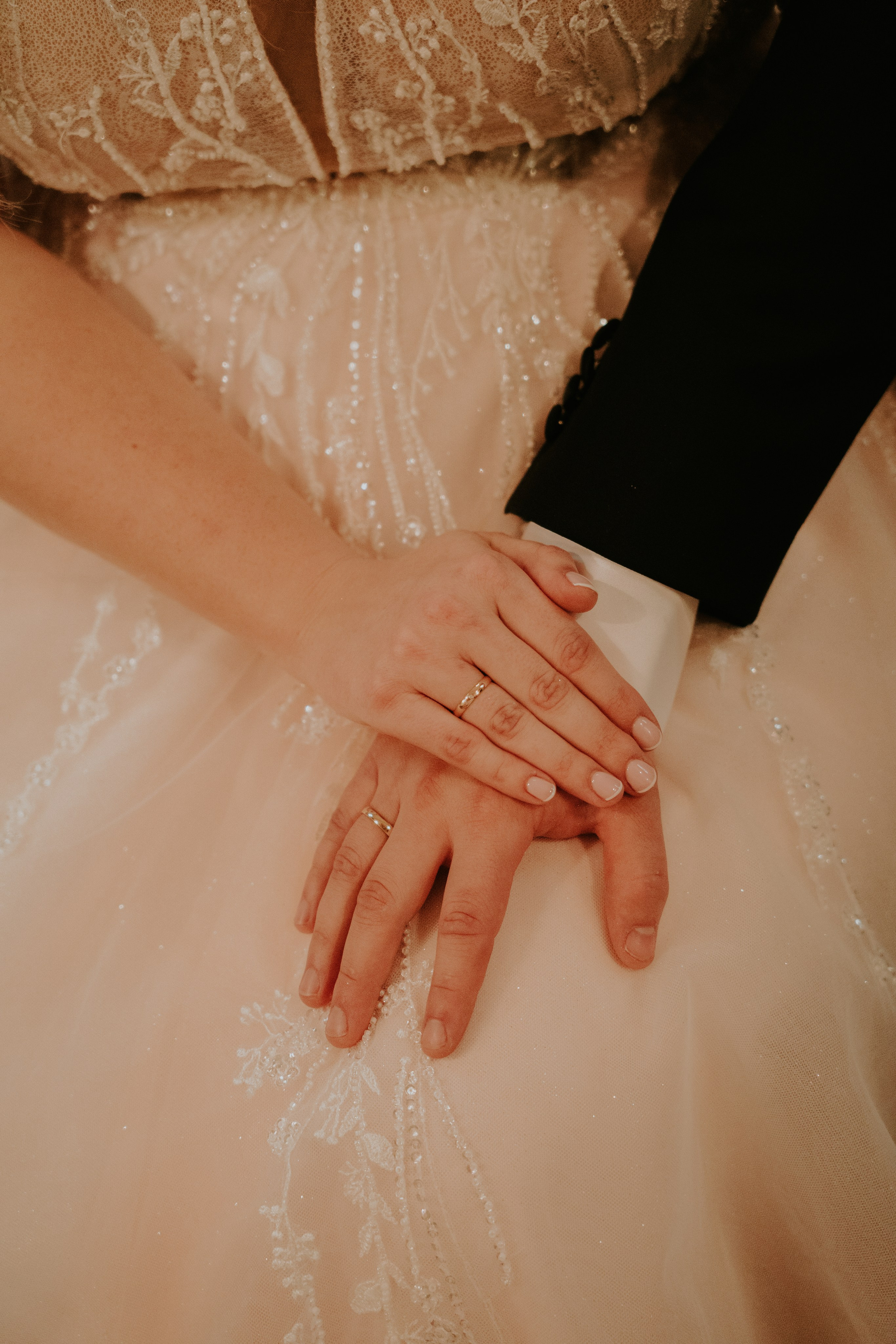 Trzy Drzewa: wspaniała uroczystość Wiktorii i Kamila. Karkowskafoto - fotografia miłości