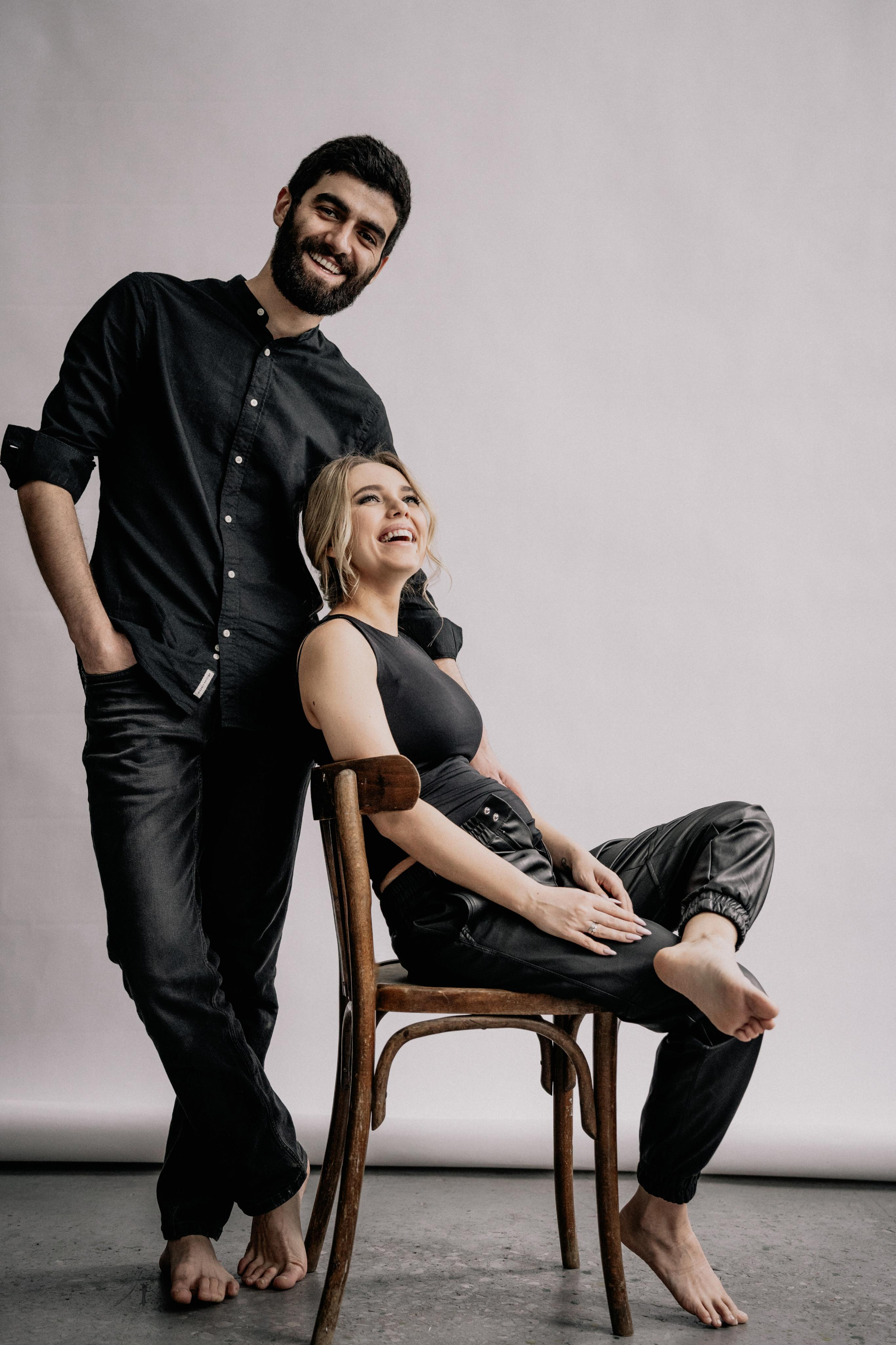 Studio Maternity Photography – Classic & Artistic Motherhood Portraits. Alisa Tant — Family and newborn photographer Bucks County, Montgomery county, Philadelphia, NJ