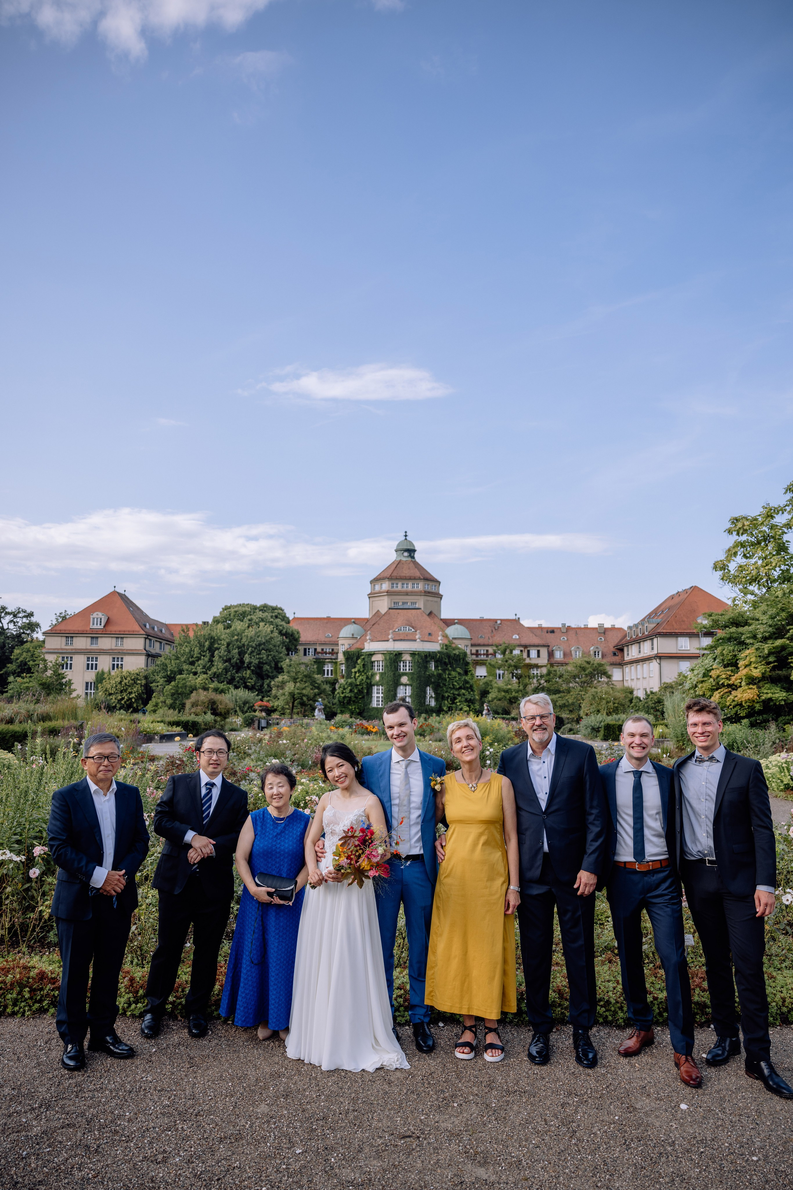 Café im Botanischen Garten. Deutsche - Japanische Hochzeit. Hochzeitsfotograf München Taufe Familienfotograf Tanja Mauke