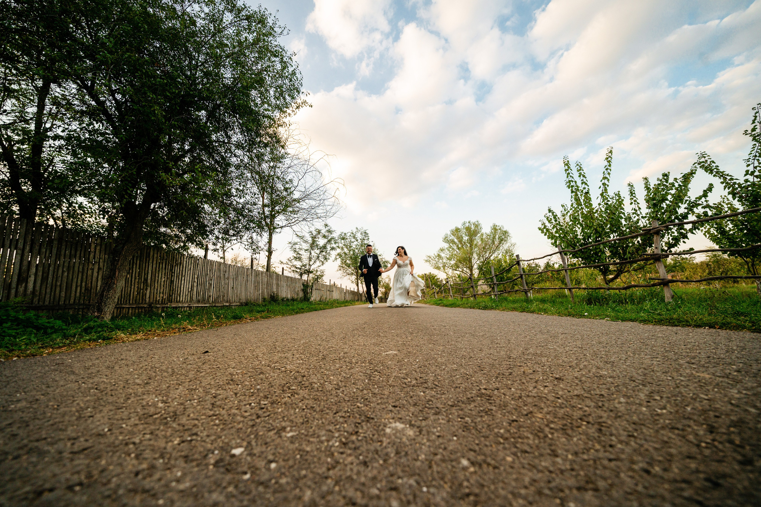 Stefania & Aurel. Acasă